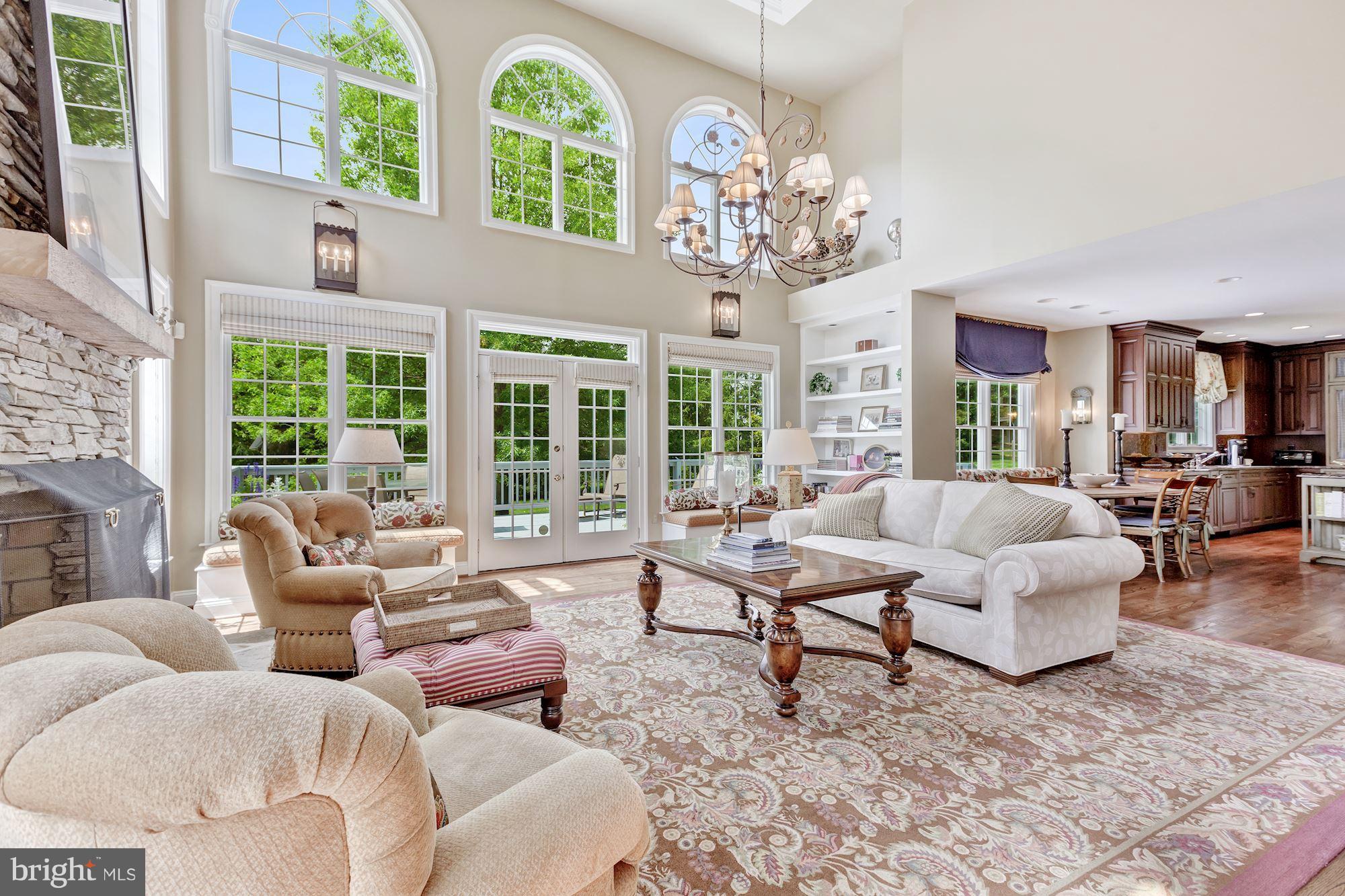 HOBBITS GLEN - Residential