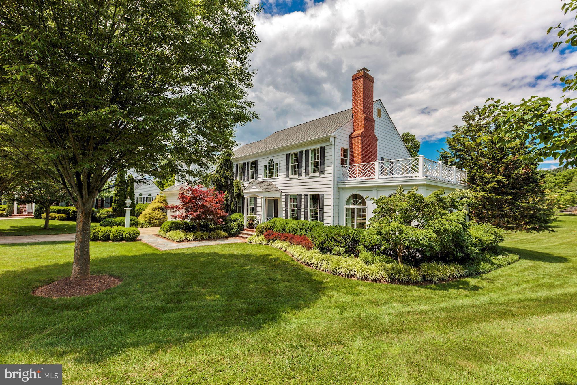 HOBBITS GLEN - Residential