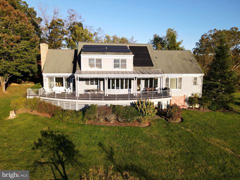 643 RICHMOND ROAD AMISSVILLE VA 20106
