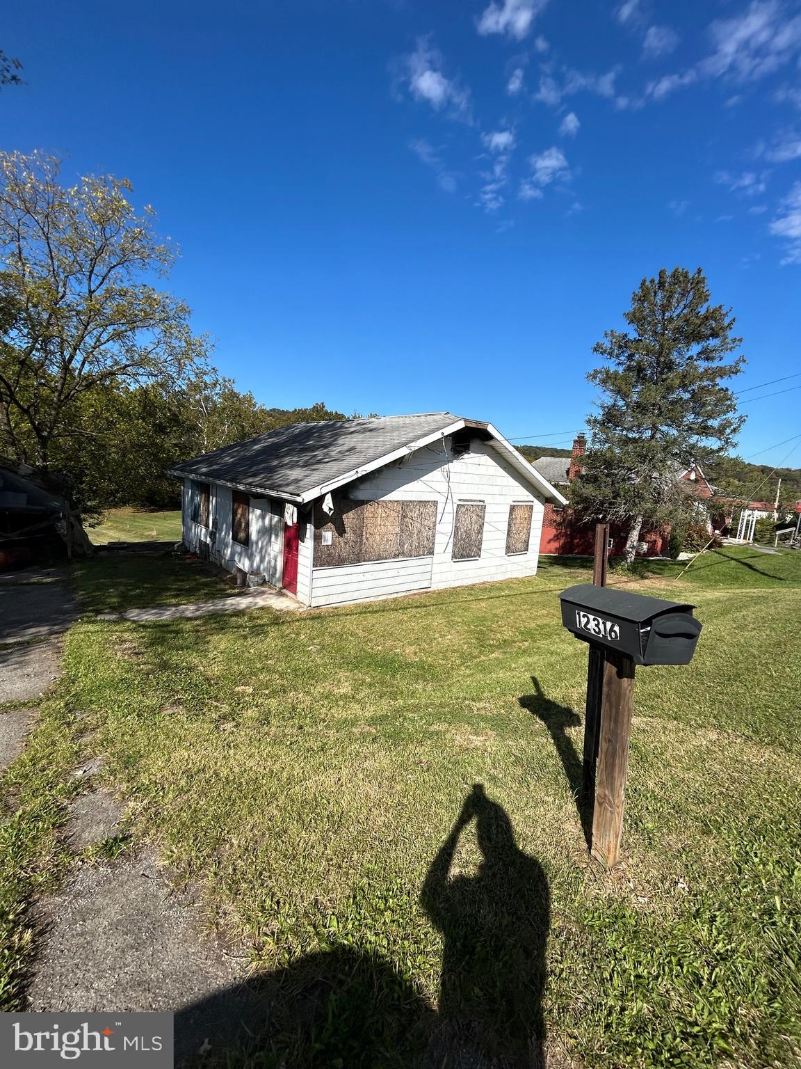 EVITTS DALE VILLA - Residential