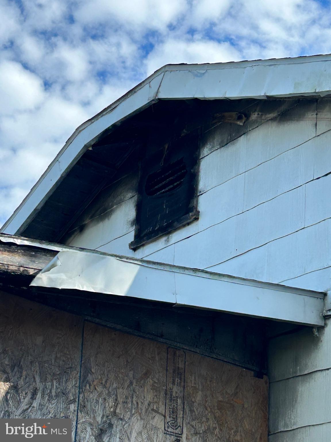 EVITTS DALE VILLA - Residential