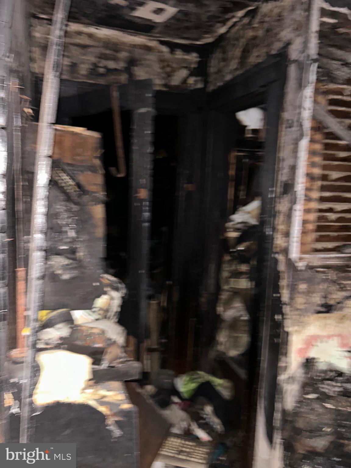 EVITTS DALE VILLA - Residential