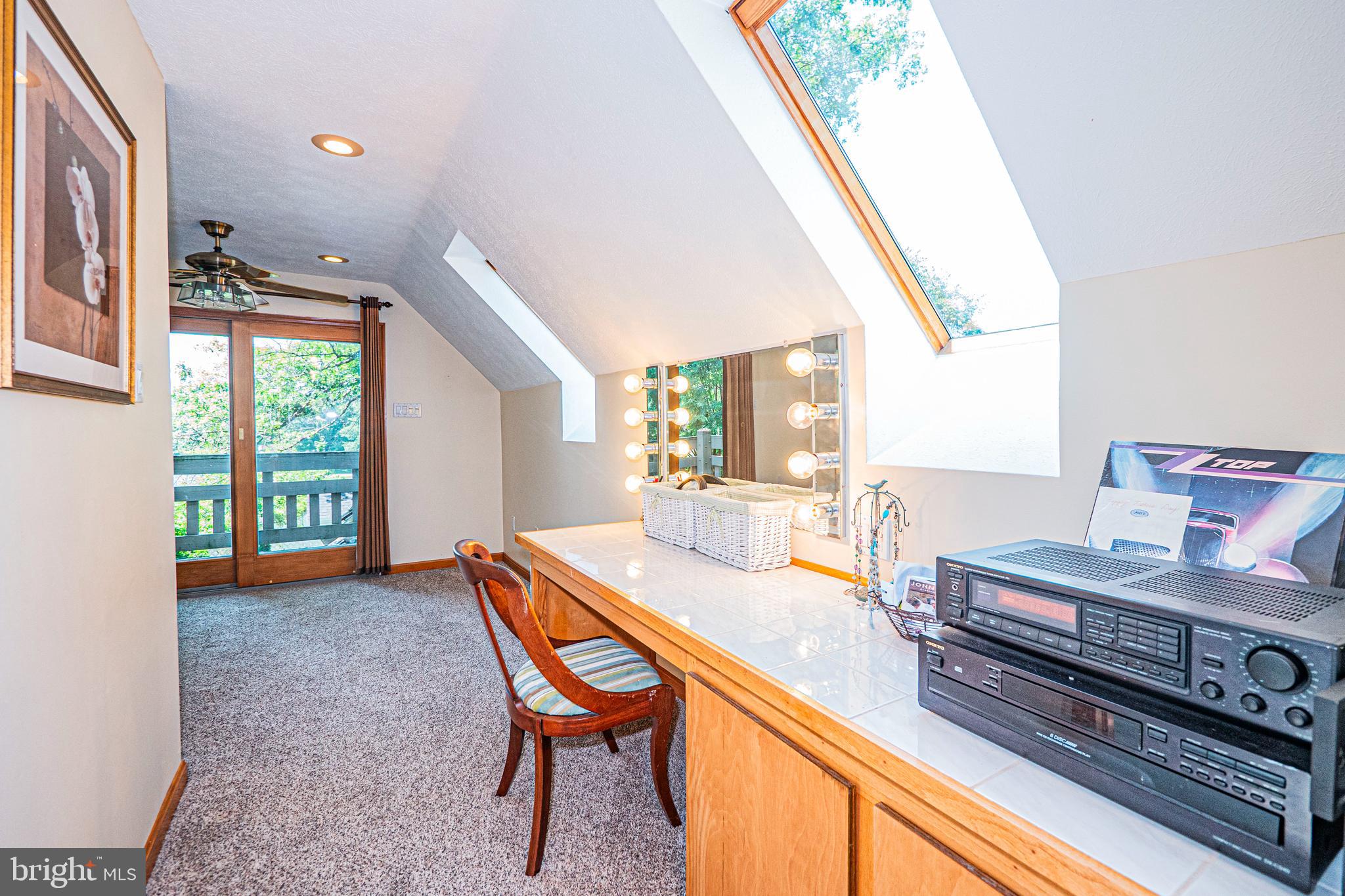 FOUNTAINDALE SOUTH - Residential