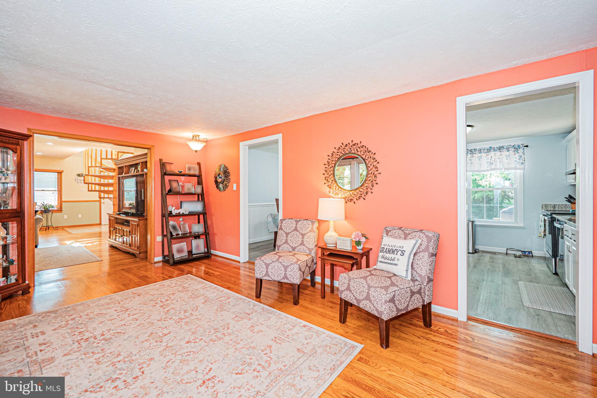 FOUNTAINDALE SOUTH - Residential