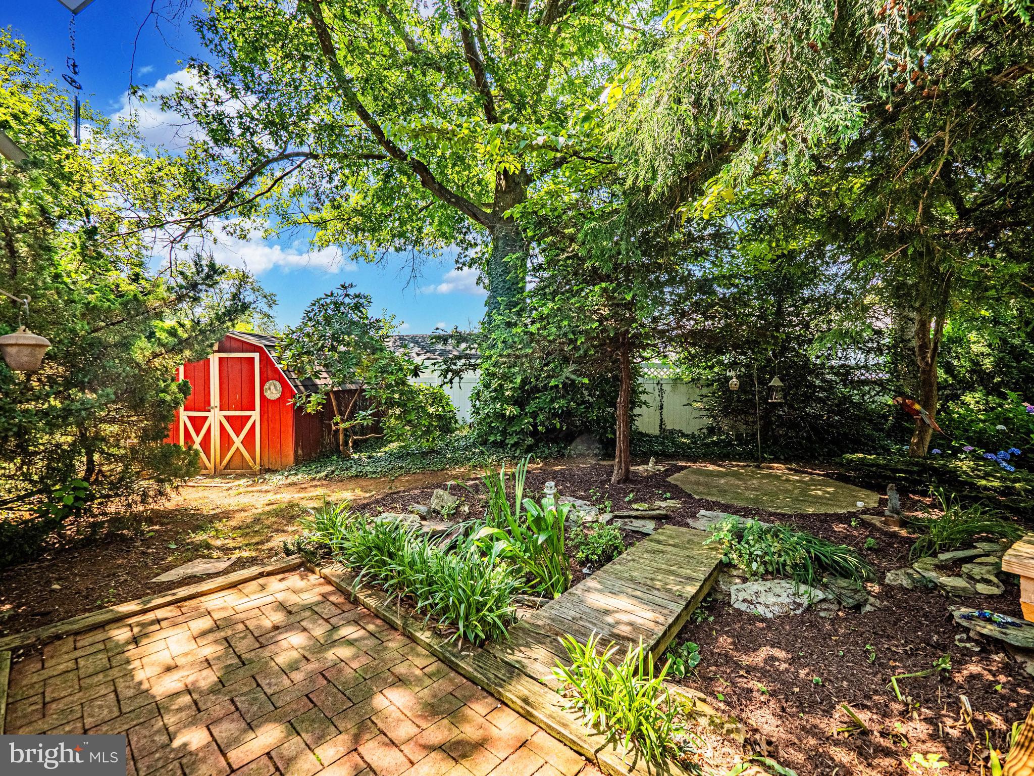 FOUNTAINDALE SOUTH - Residential