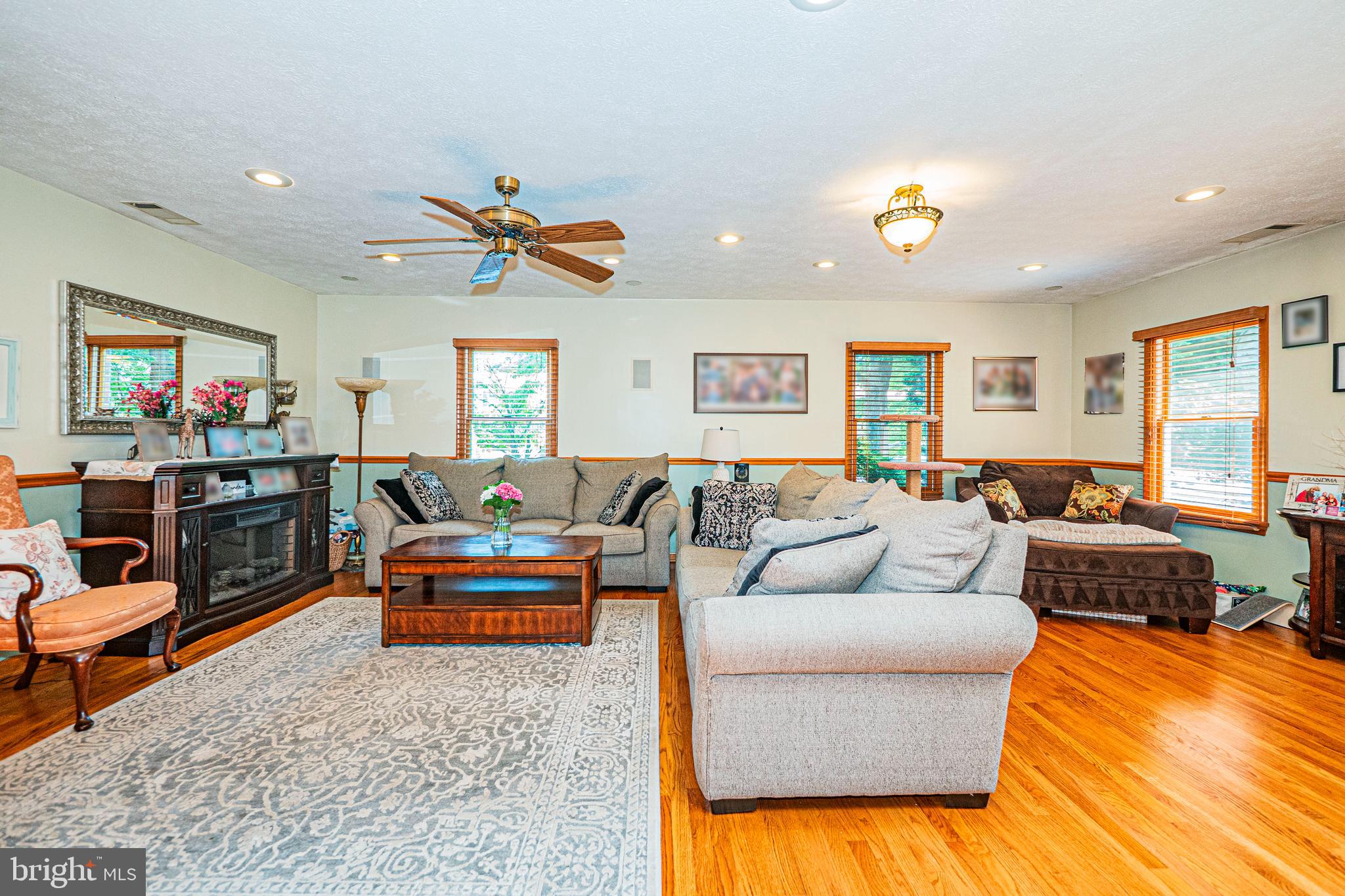 4311 ZIRCON ROAD