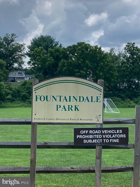 FOUNTAINDALE SOUTH - Residential