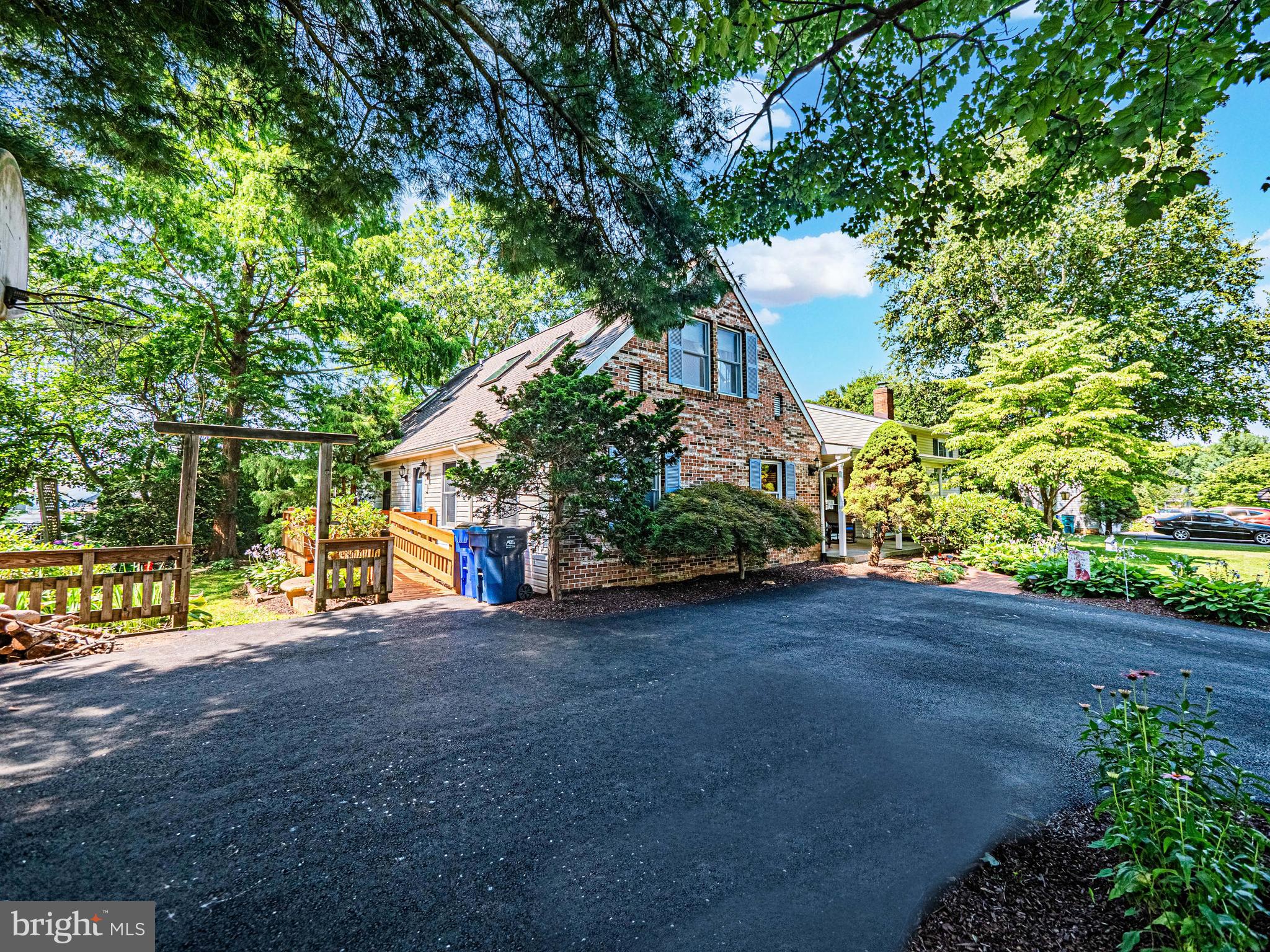 4311 ZIRCON ROAD