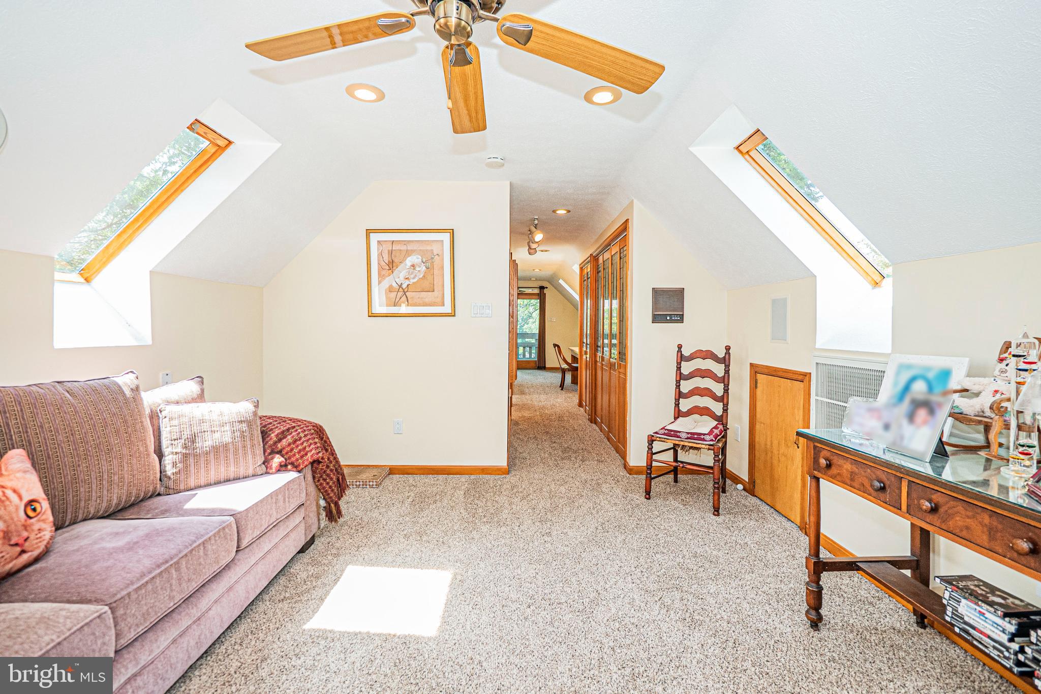 FOUNTAINDALE SOUTH - Residential