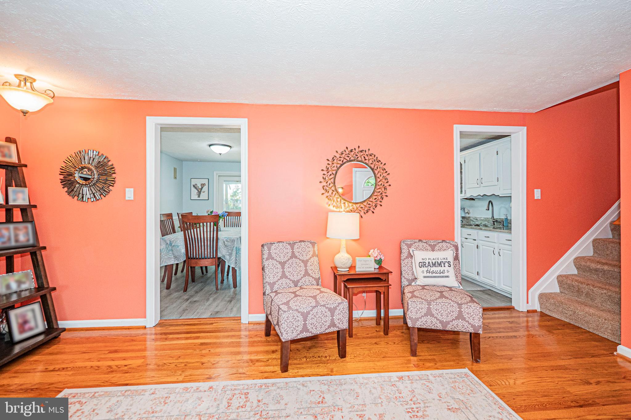 FOUNTAINDALE SOUTH - Residential