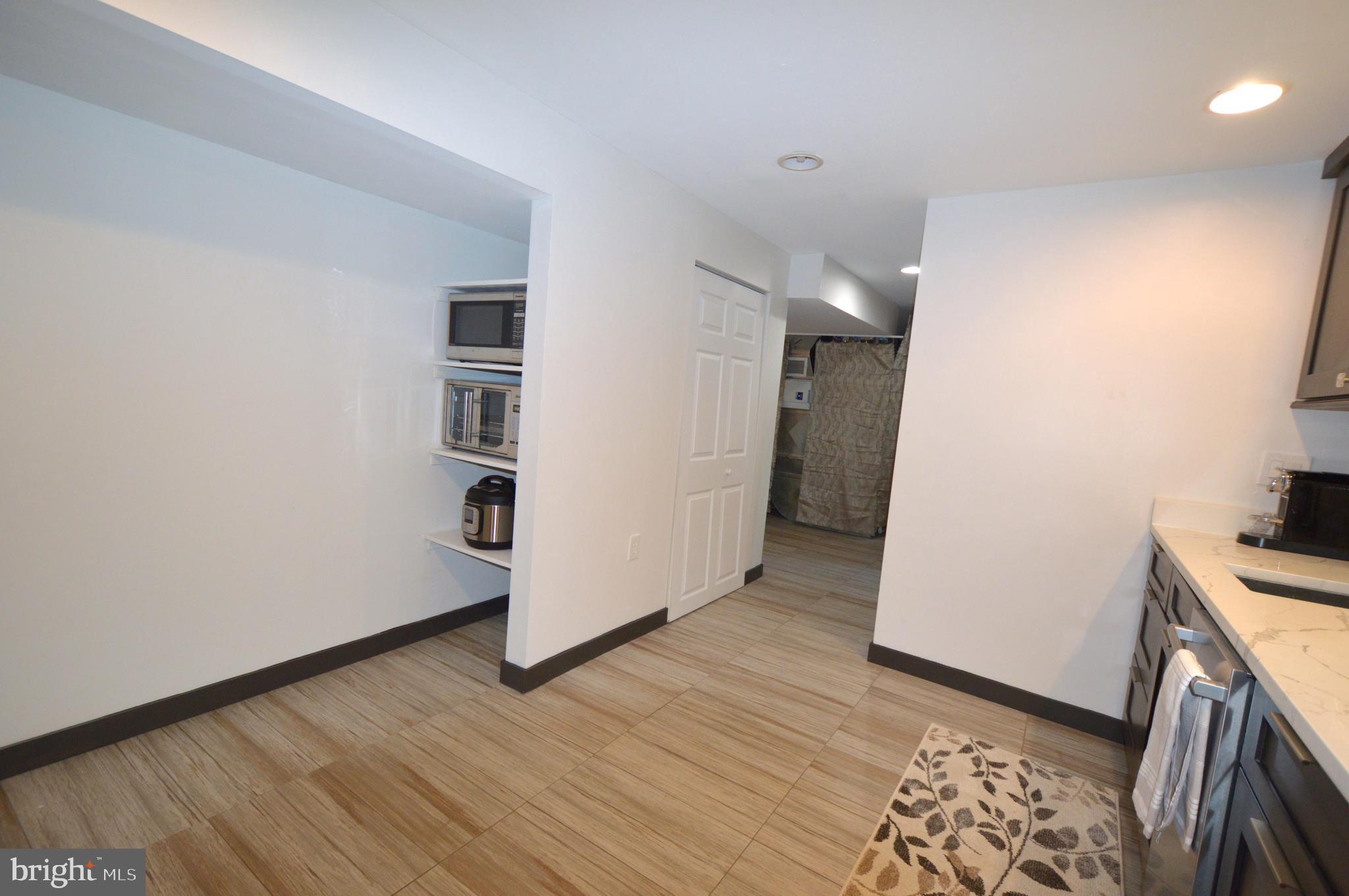 BRADDOCK - Residential Lease