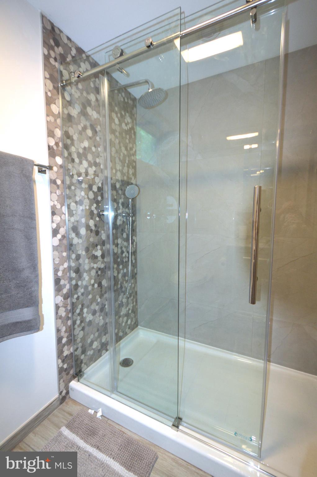 BRADDOCK - Residential Lease