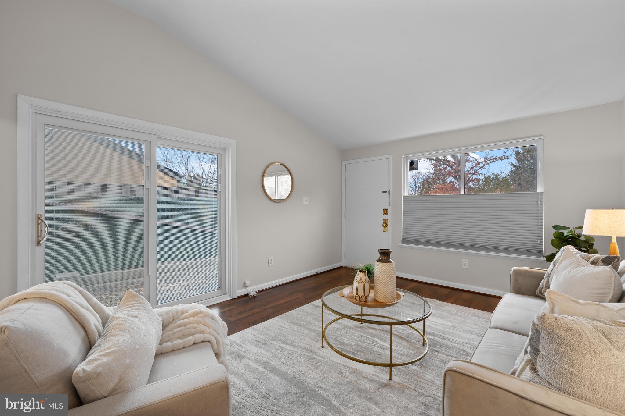 COVINGTON - Residential