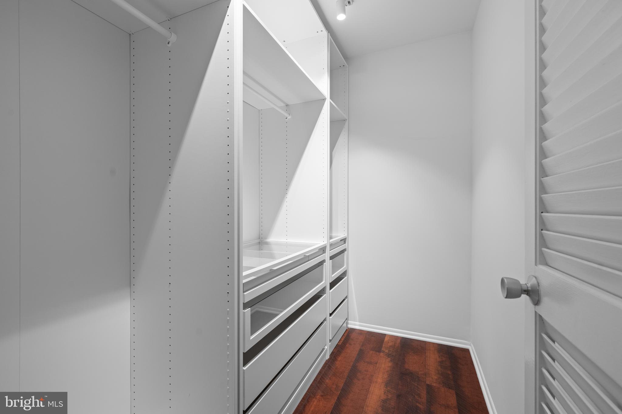 COVINGTON - Residential