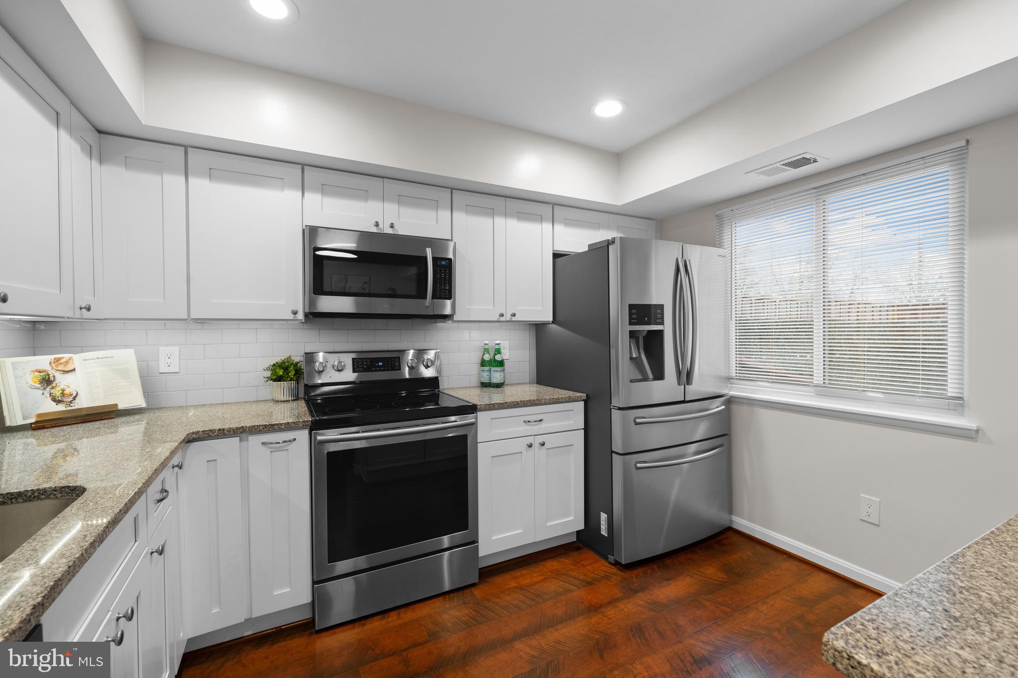 COVINGTON - Residential