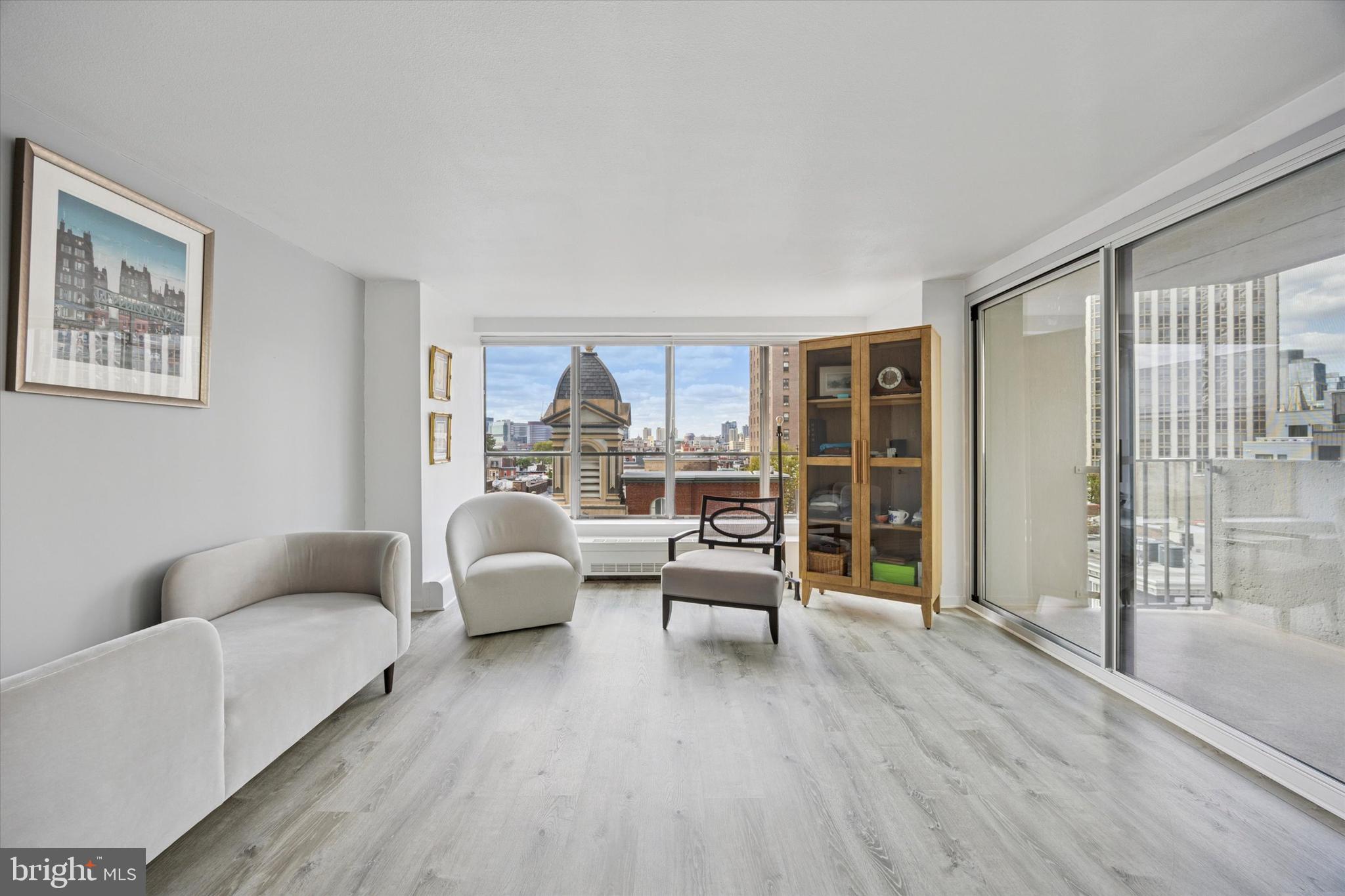 RITTENHOUSE SQUARE - Residential