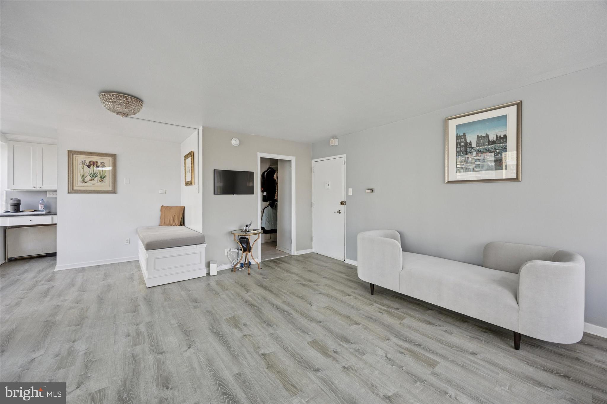 RITTENHOUSE SQUARE - Residential