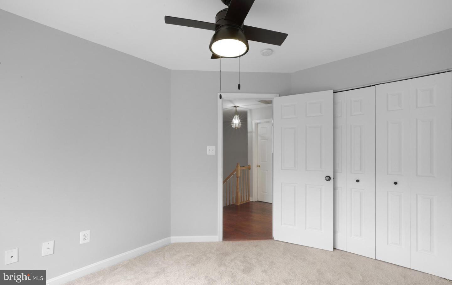 SOUTH RIDING - Residential