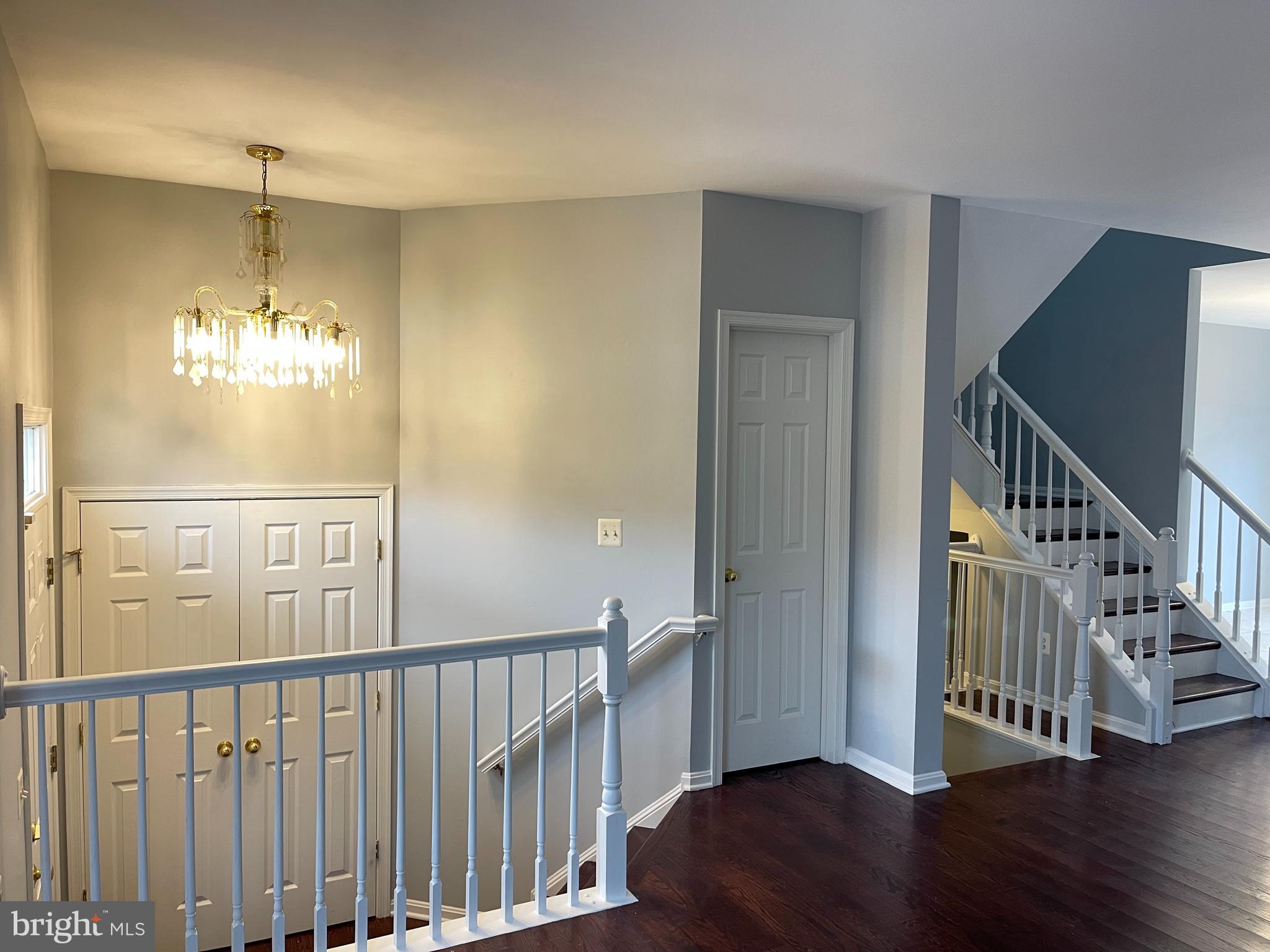 SOUTH RIDING - Residential