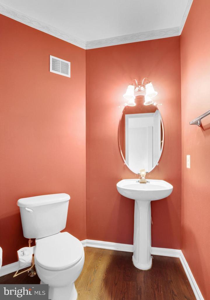 SOUTH RIDING - Residential