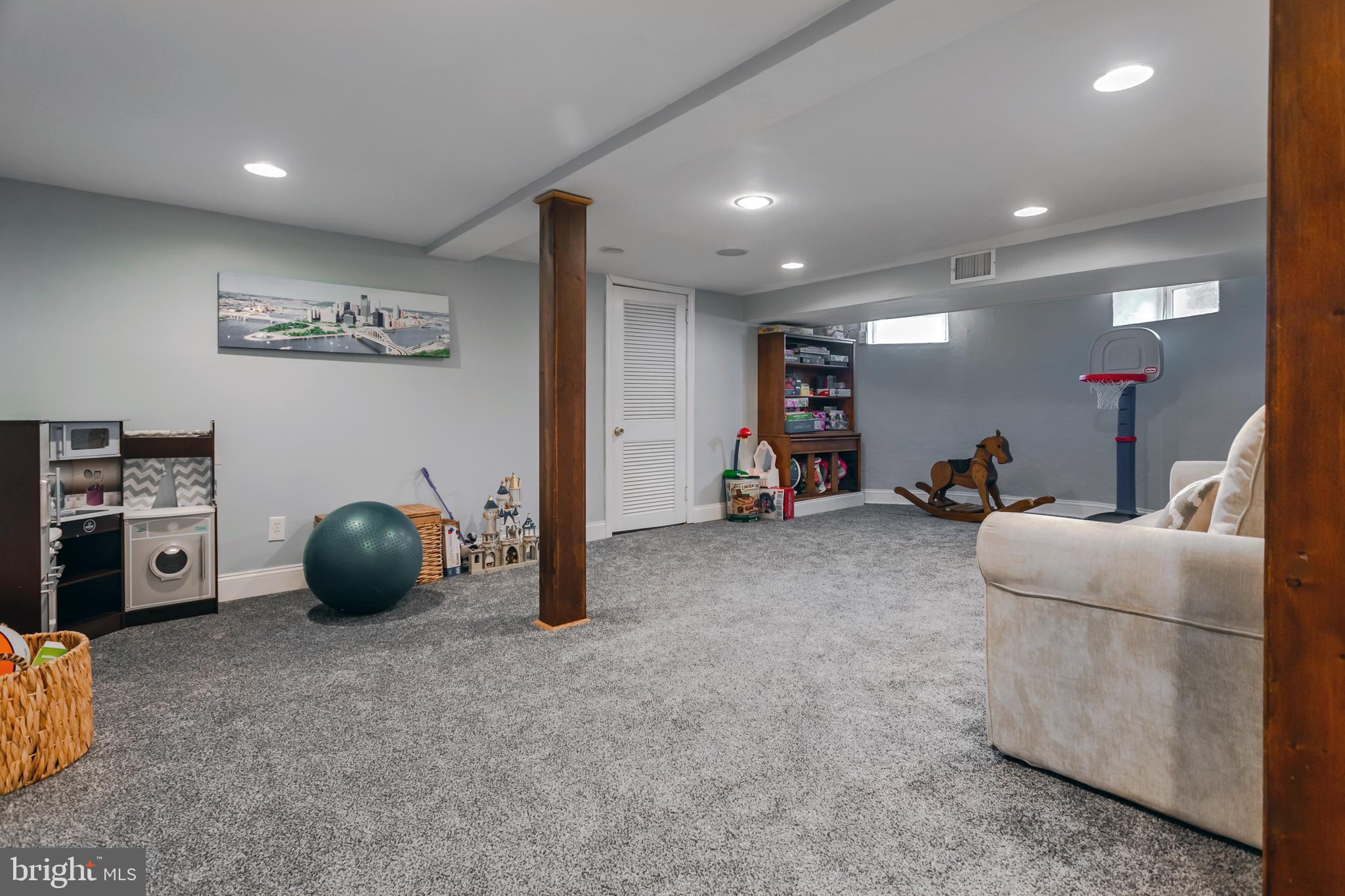 BROOKLINE - Residential