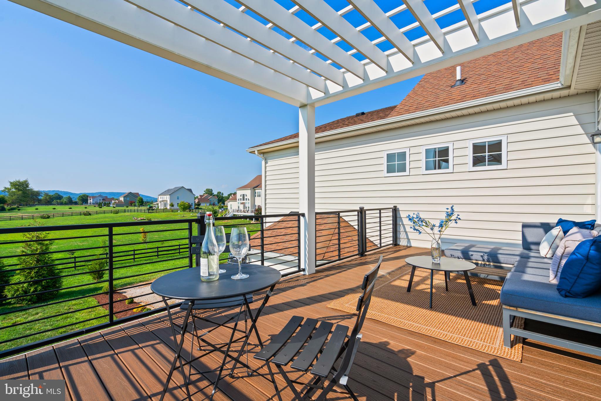 FALCONAIRE - Residential