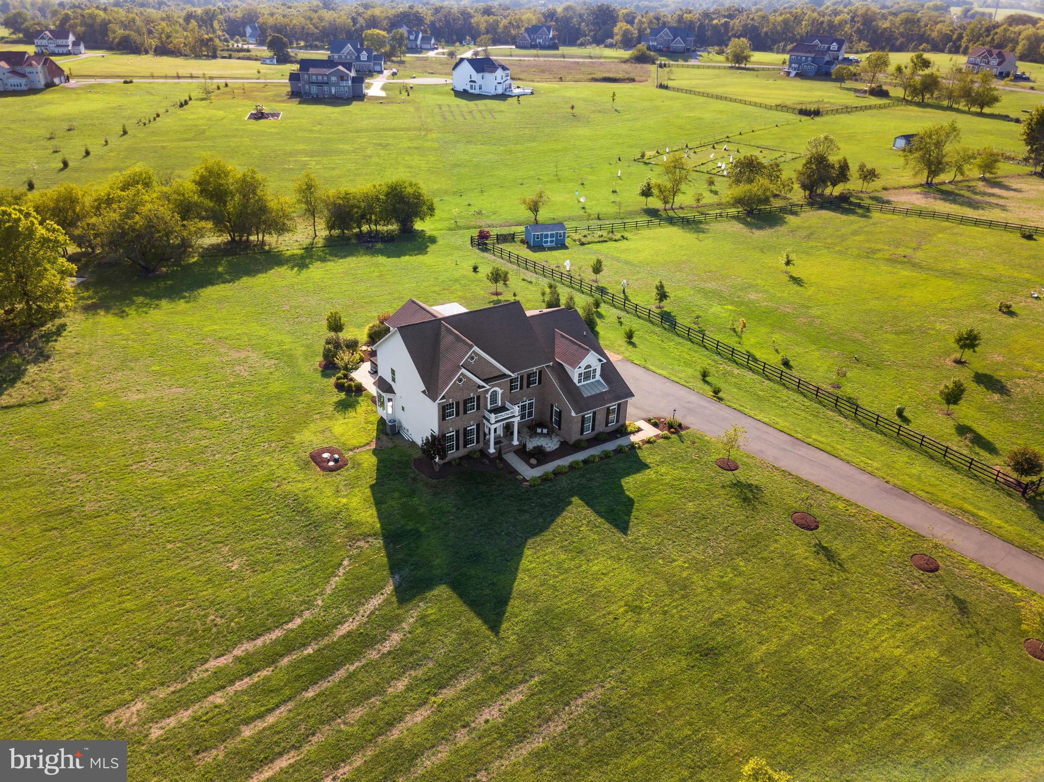 FALCONAIRE - Residential