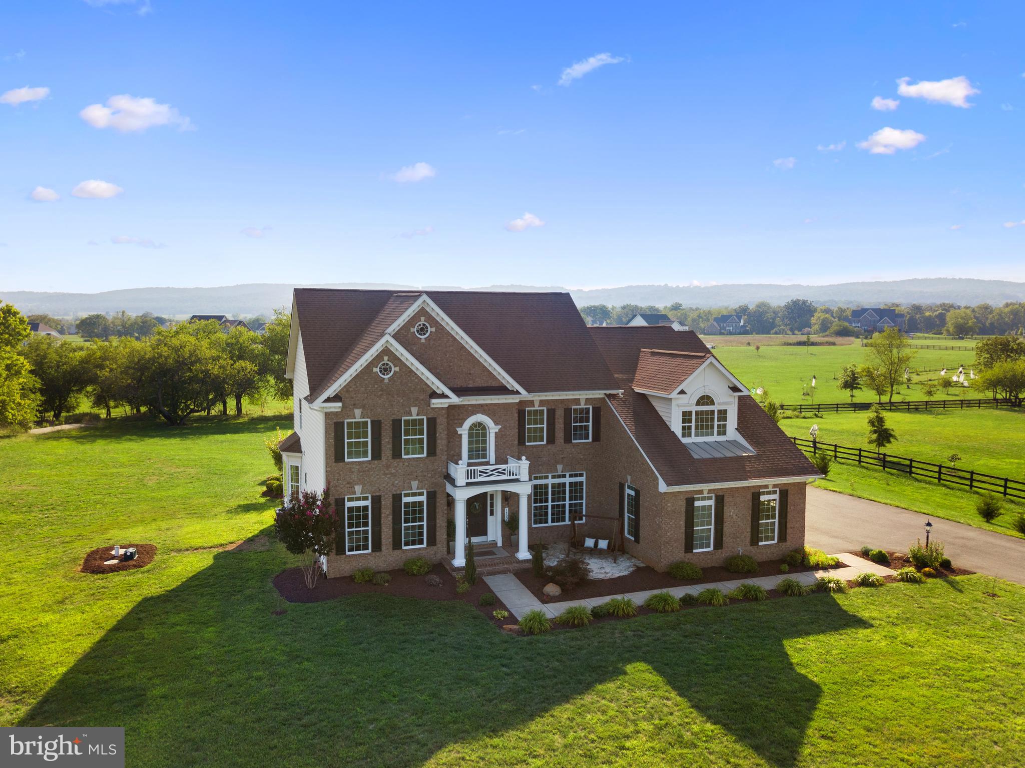 FALCONAIRE - Residential