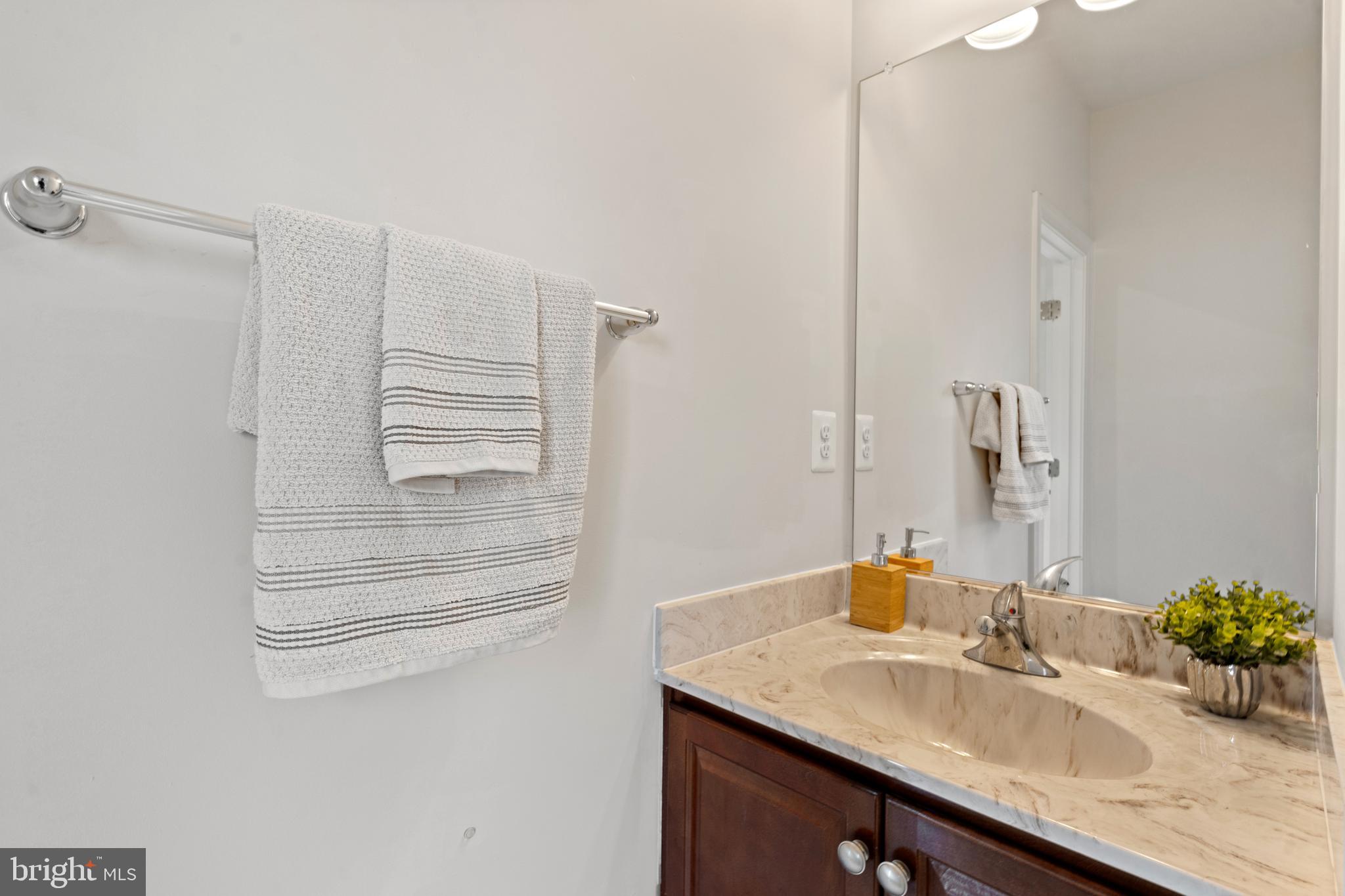 FALCONAIRE - Residential