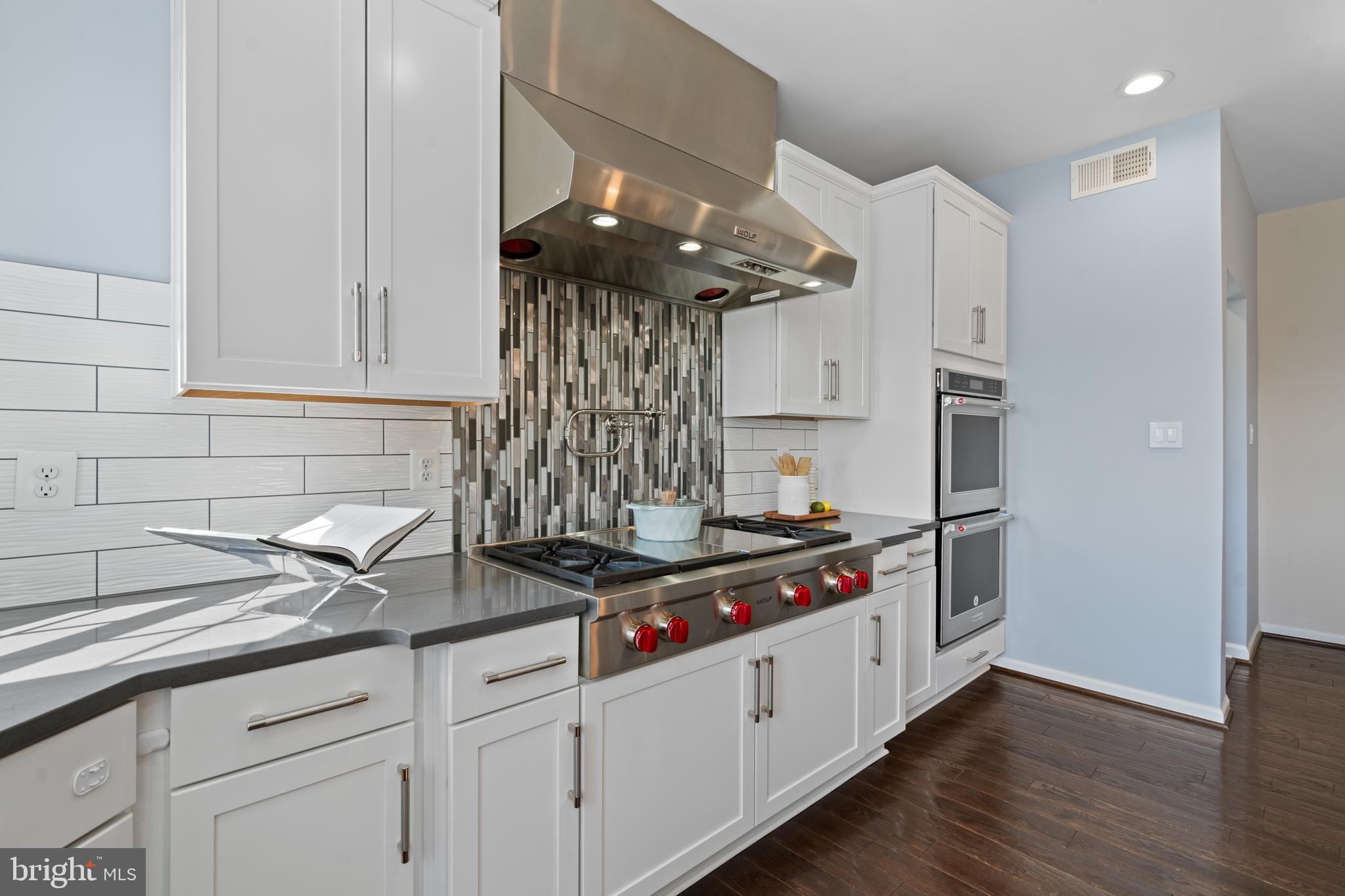 FALCONAIRE - Residential