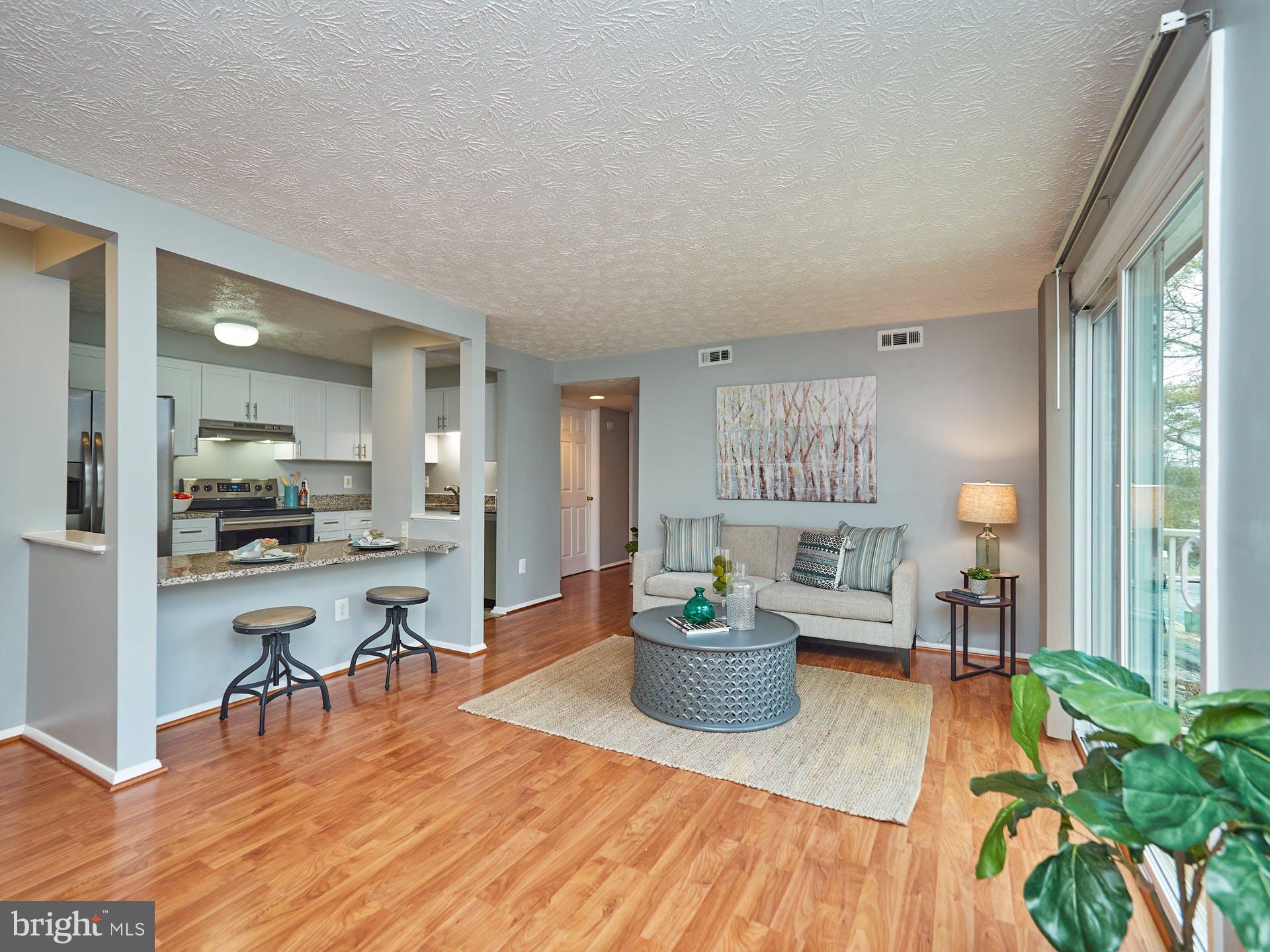 MOUNT VERNON LAKES CONDO - Residential