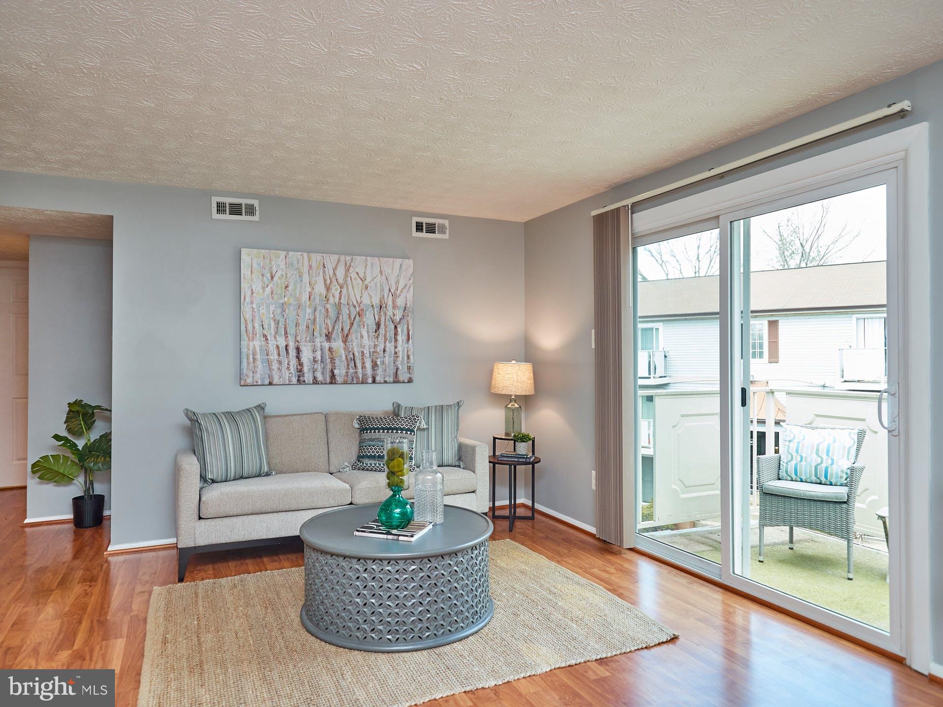 MOUNT VERNON LAKES CONDO - Residential