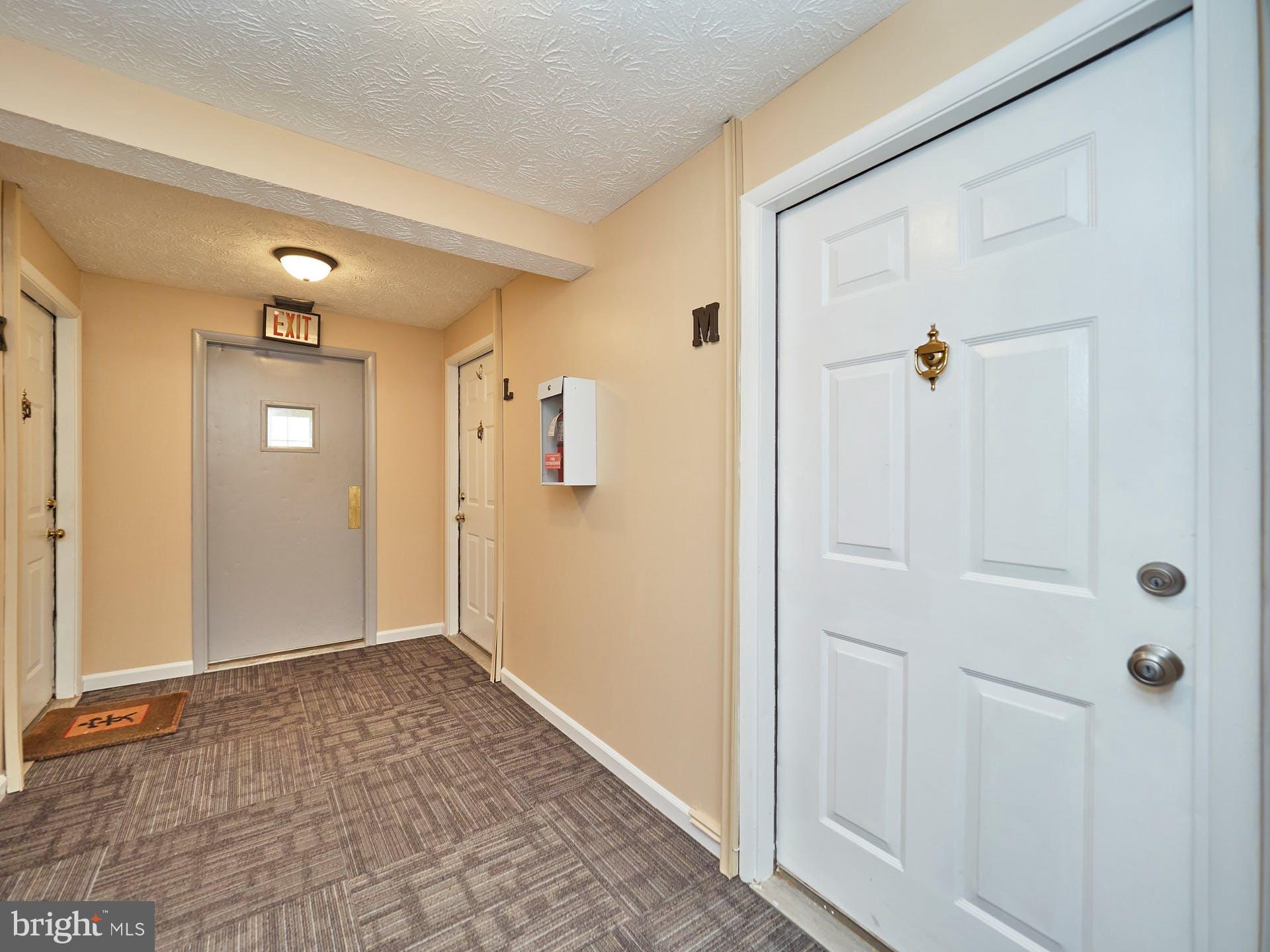 MOUNT VERNON LAKES CONDO - Residential