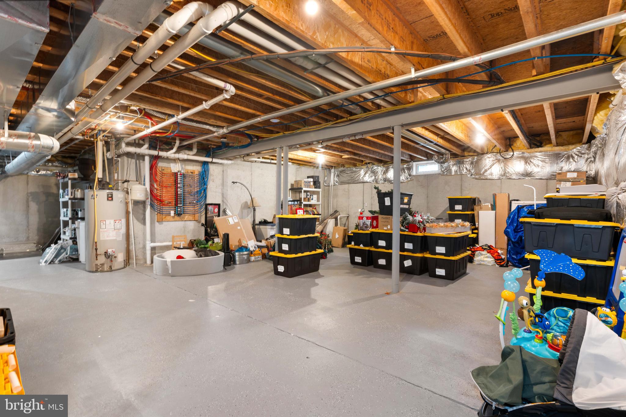 ESTATES AT HILLTOWN - Residential