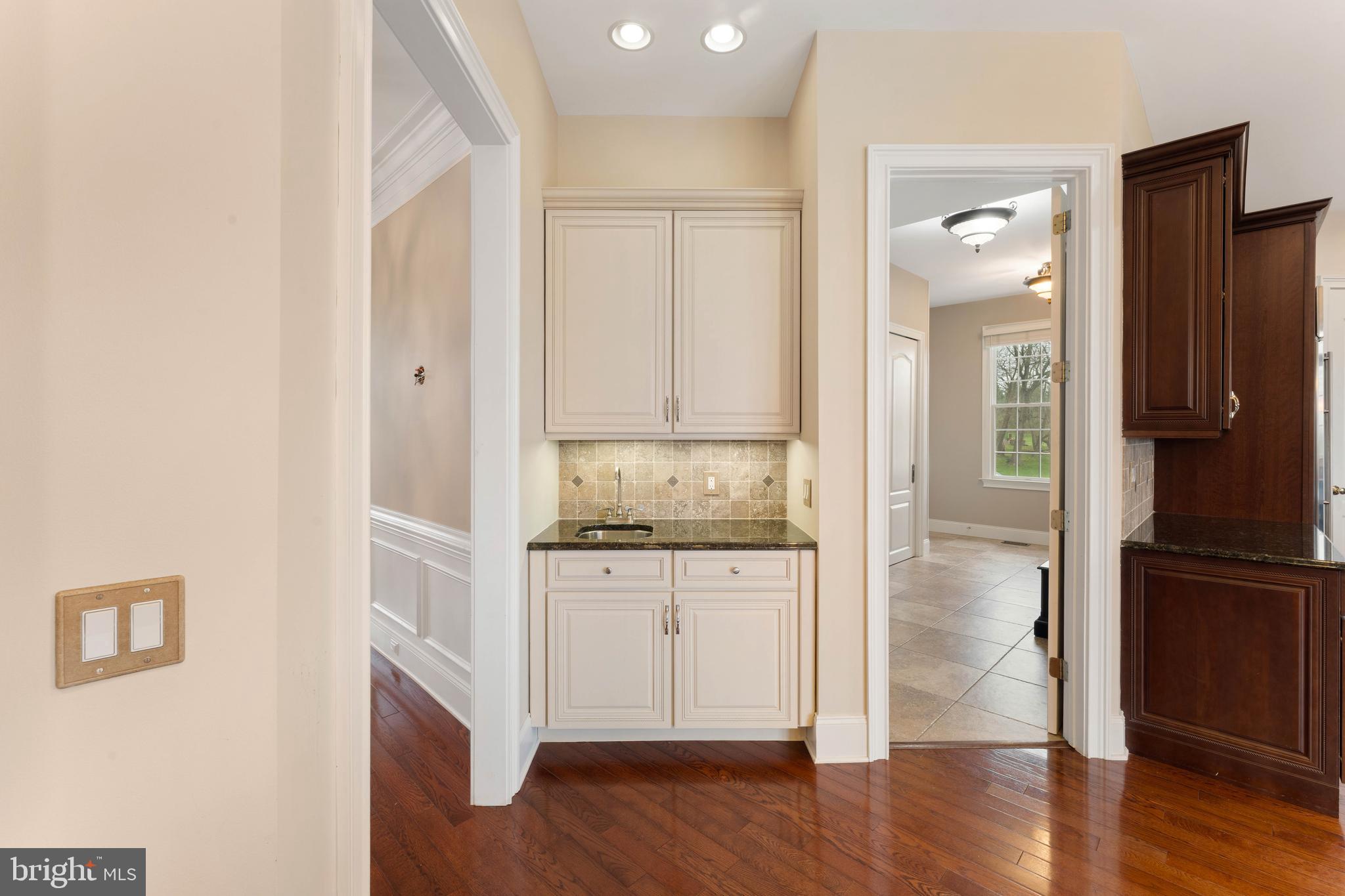 ESTATES AT HILLTOWN - Residential