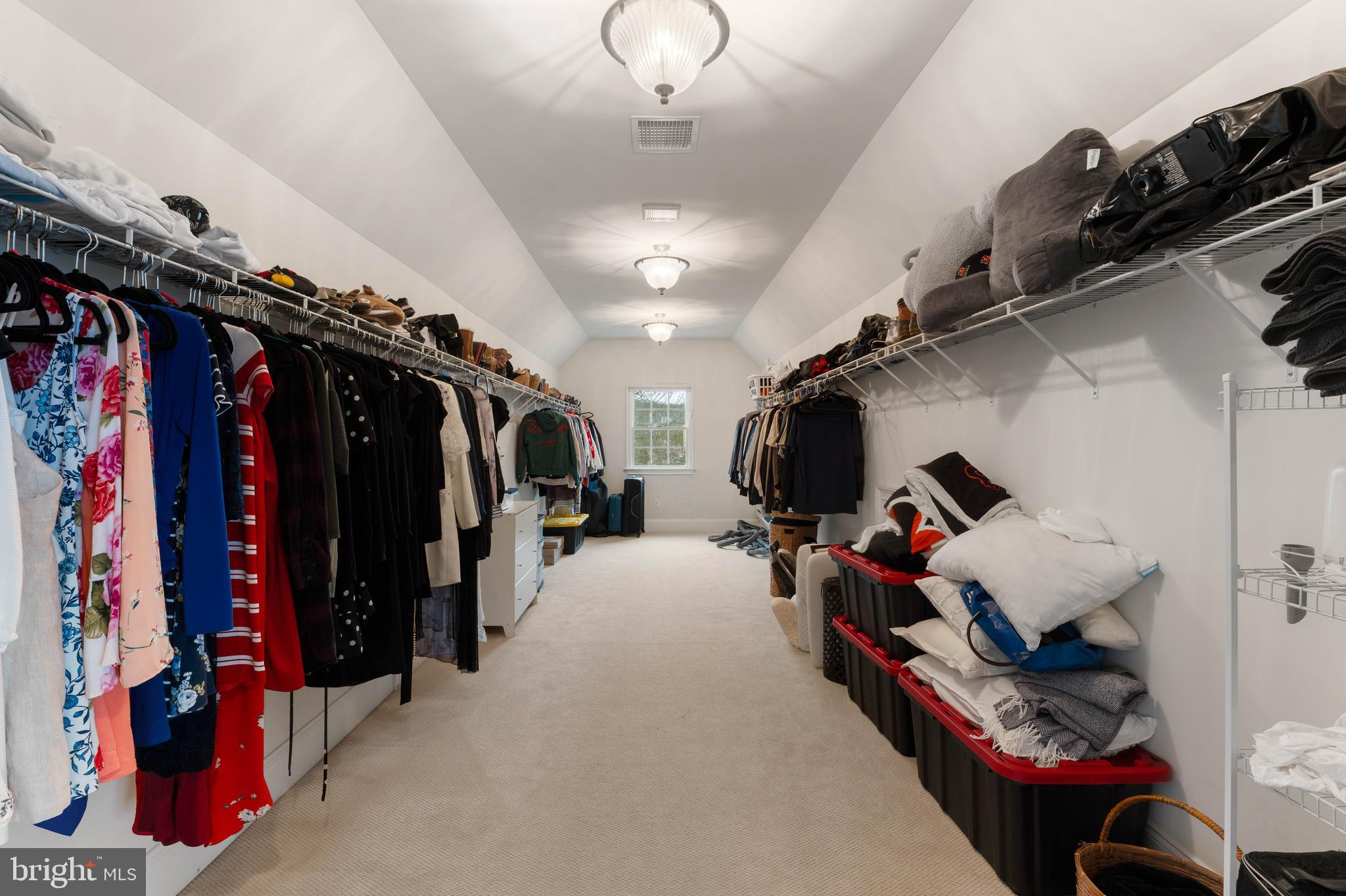 ESTATES AT HILLTOWN - Residential