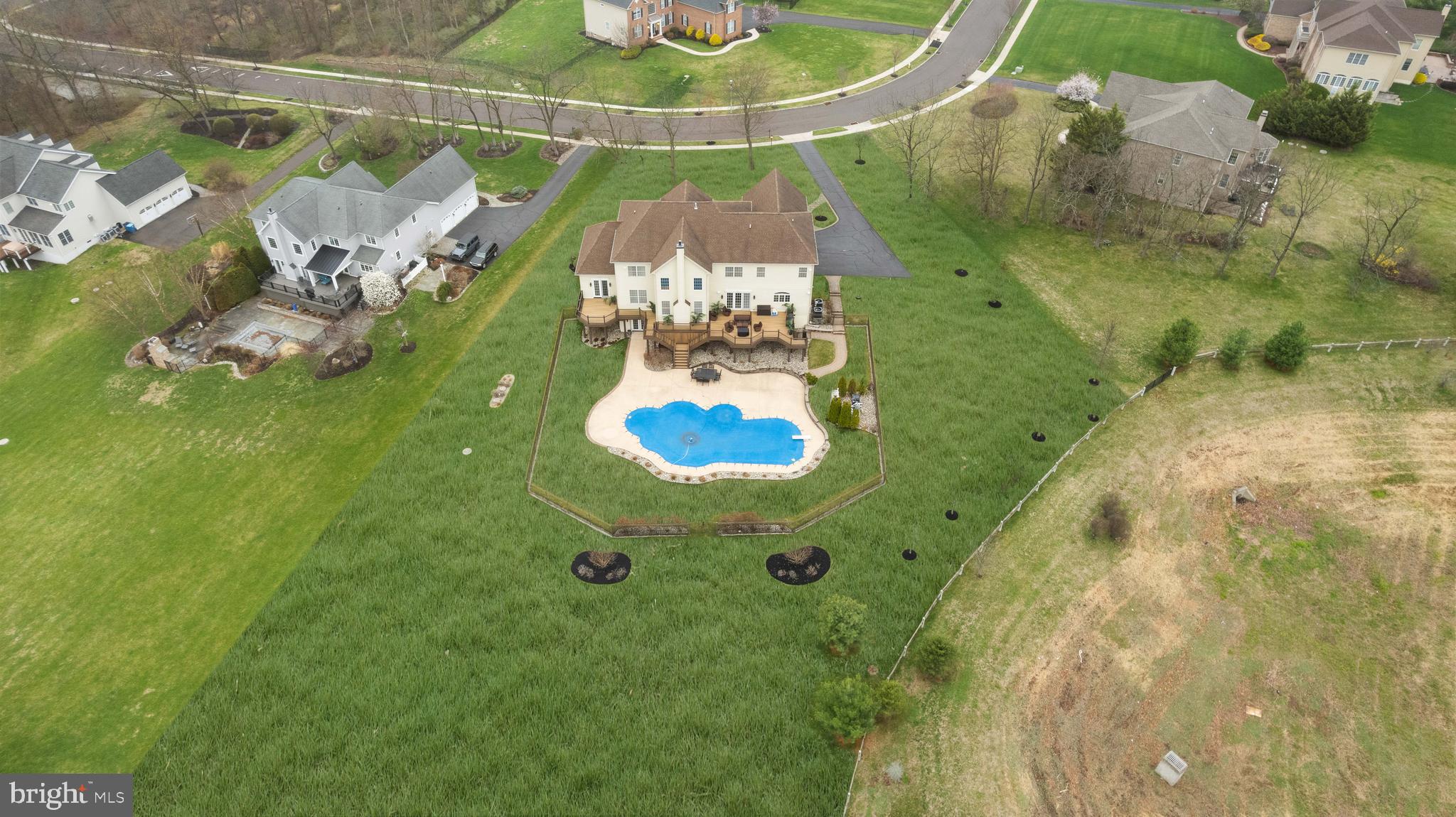 ESTATES AT HILLTOWN - Residential