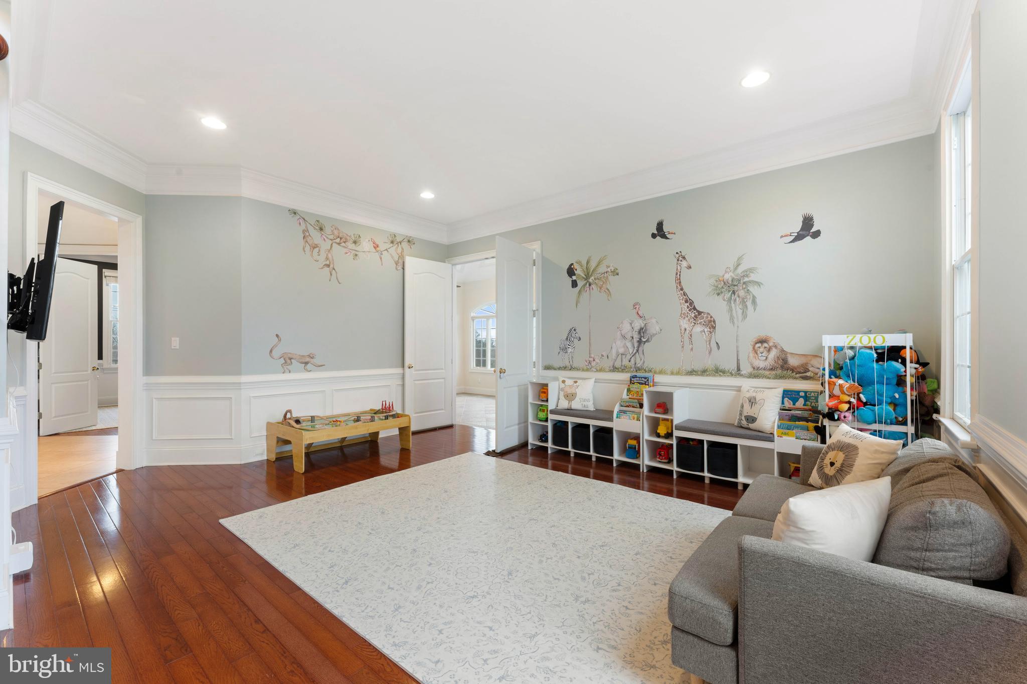 ESTATES AT HILLTOWN - Residential