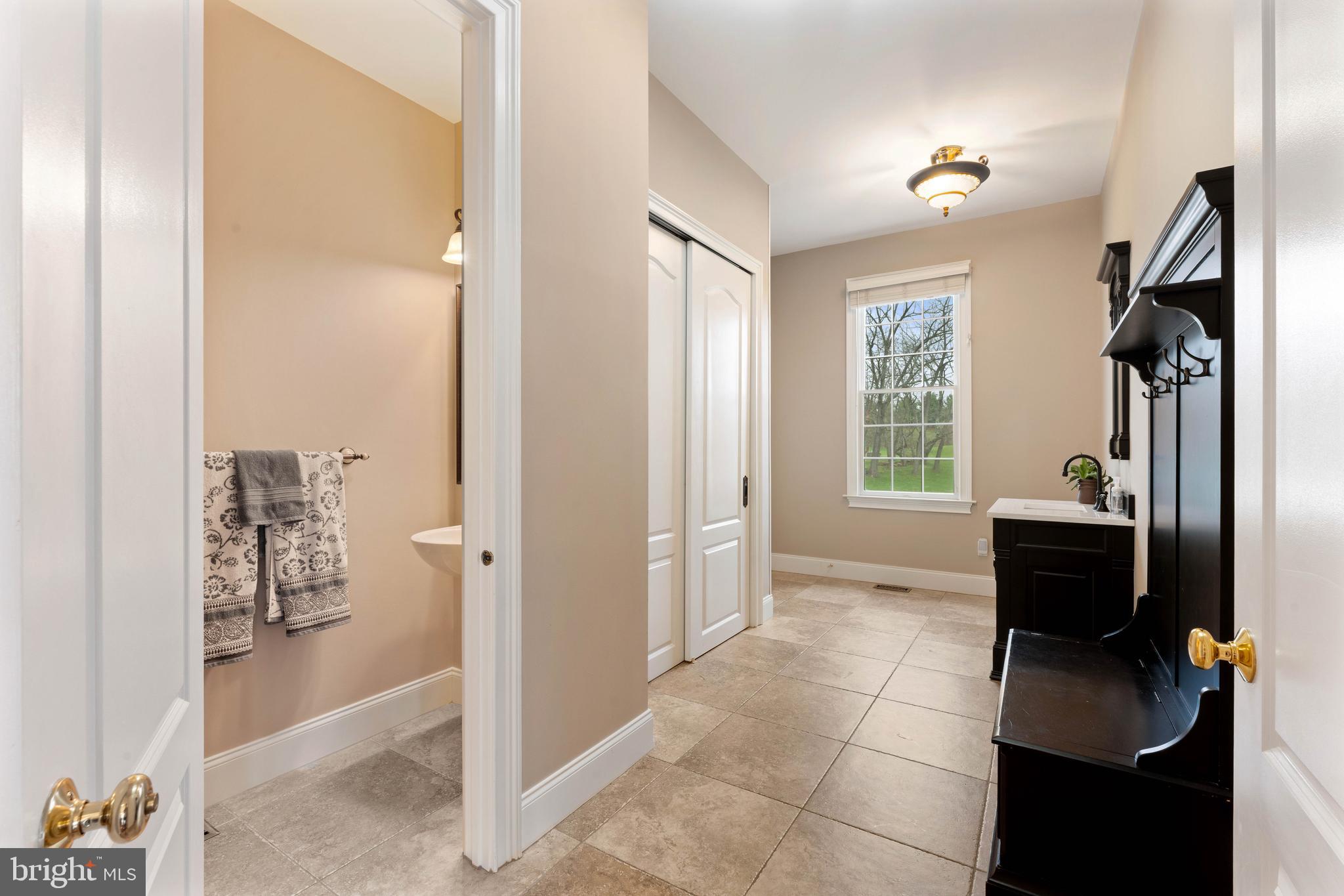 ESTATES AT HILLTOWN - Residential