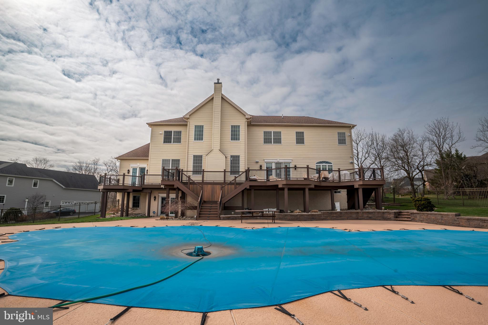 ESTATES AT HILLTOWN - Residential