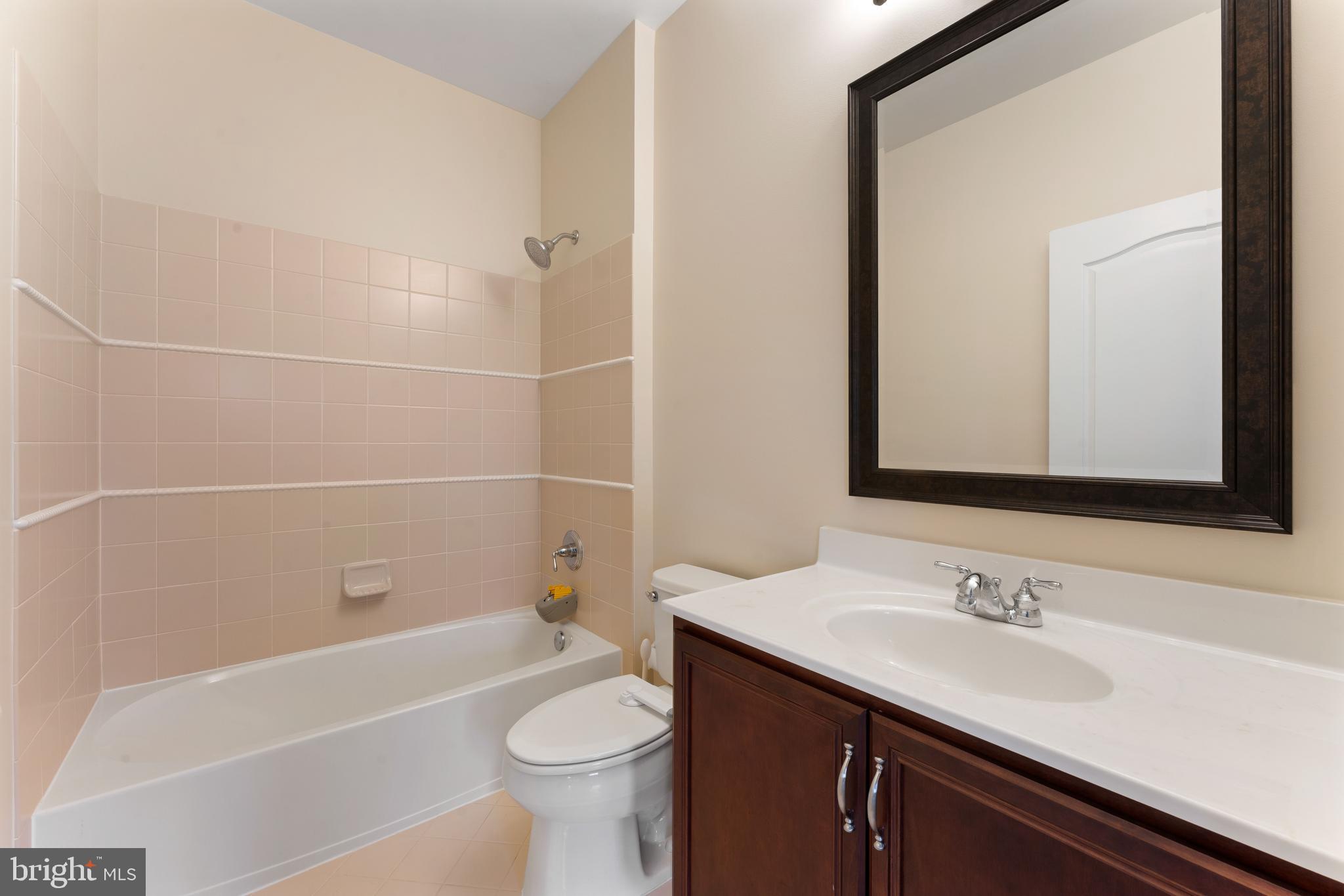 ESTATES AT HILLTOWN - Residential