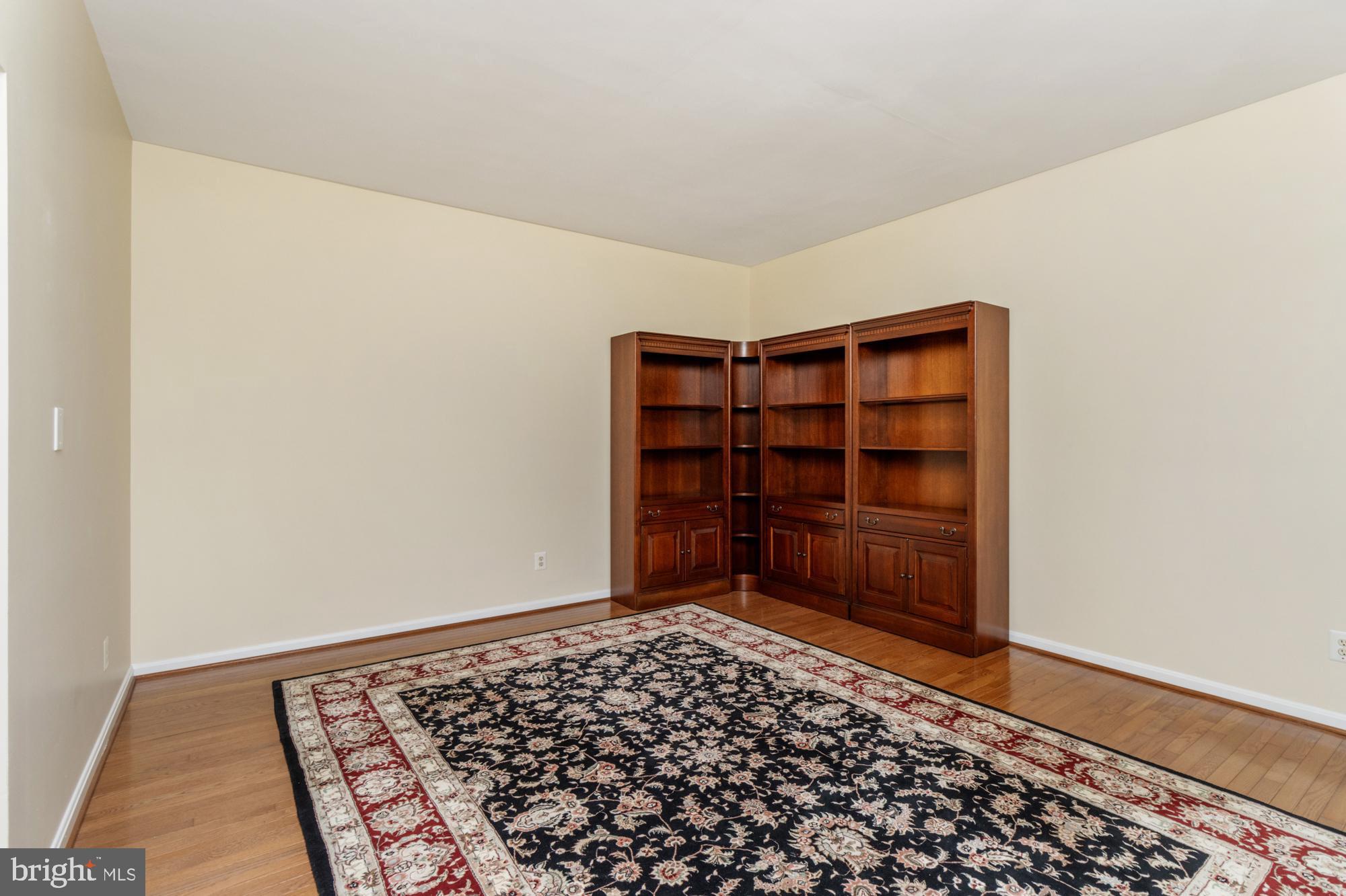 WOODCREST - Residential
