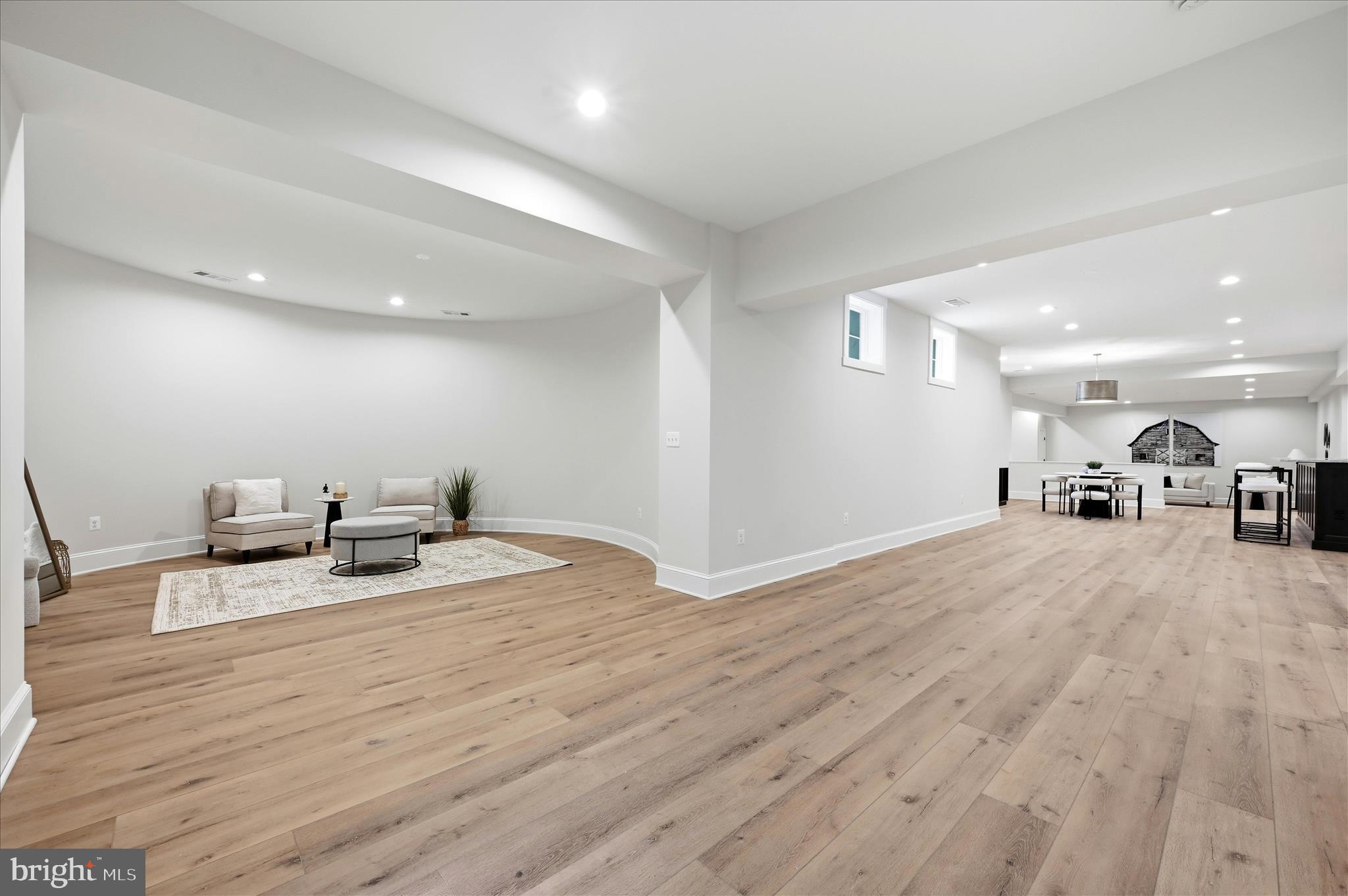 RED HILL - Residential