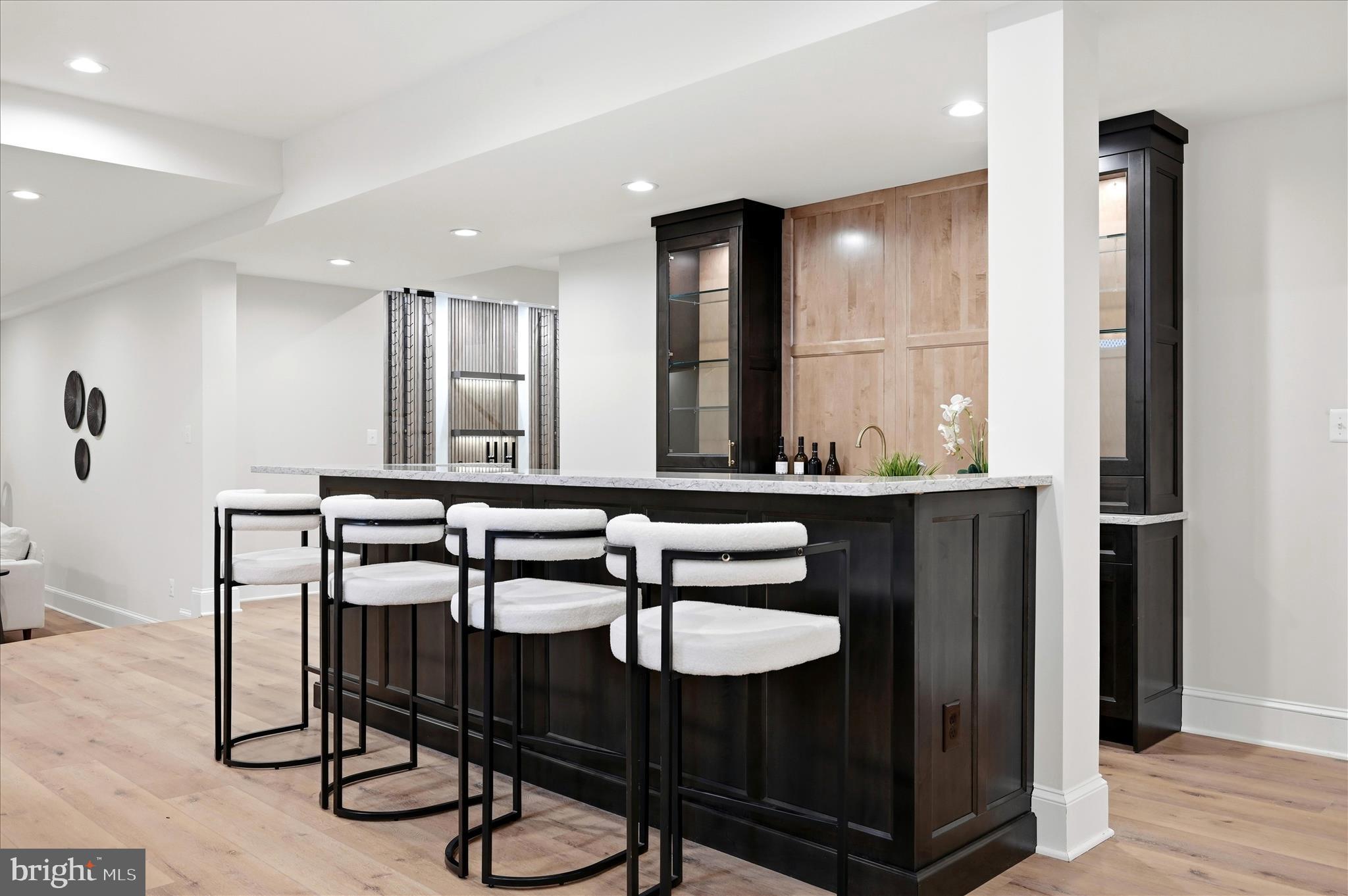 RED HILL - Residential