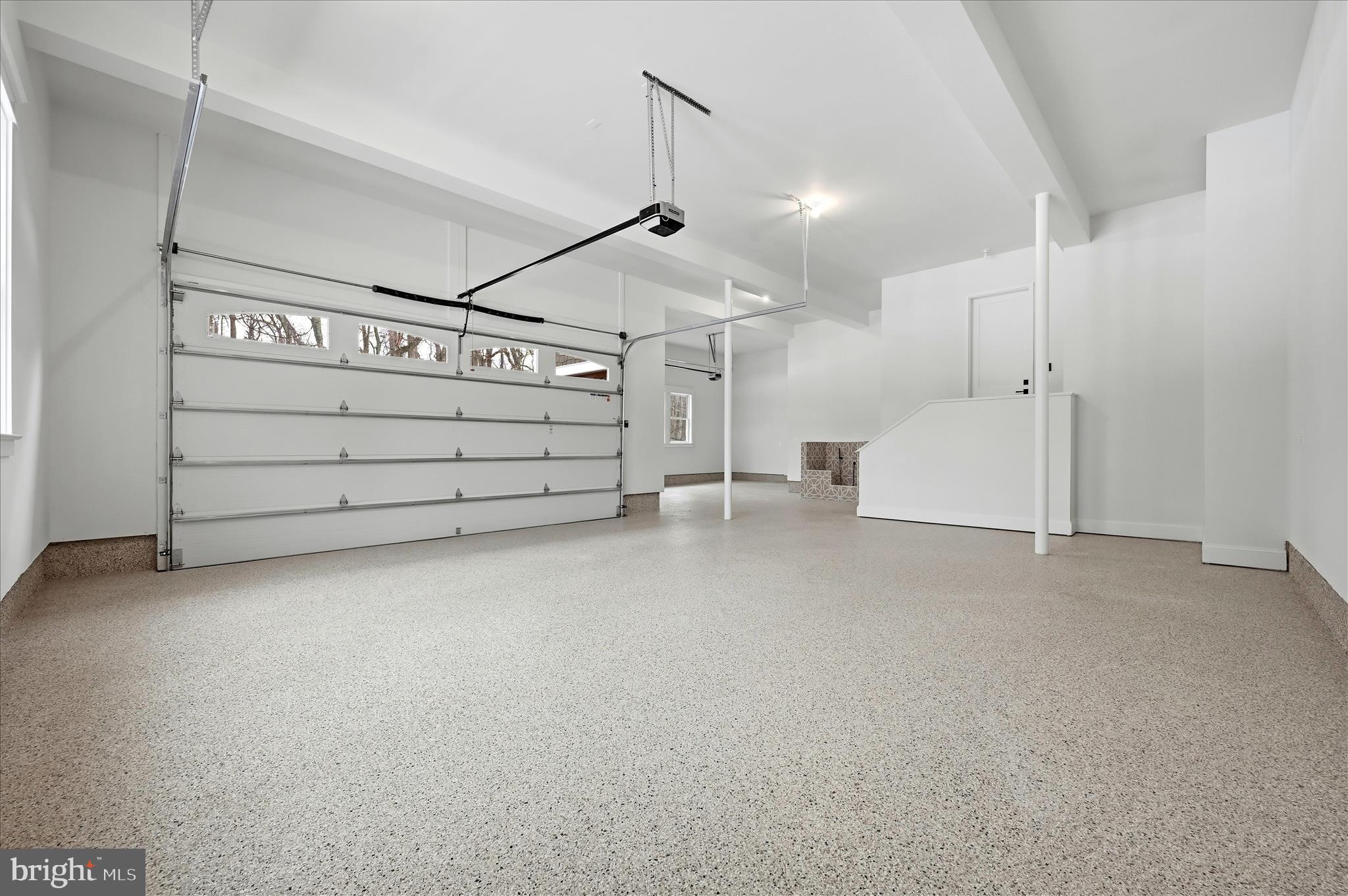 RED HILL - Residential