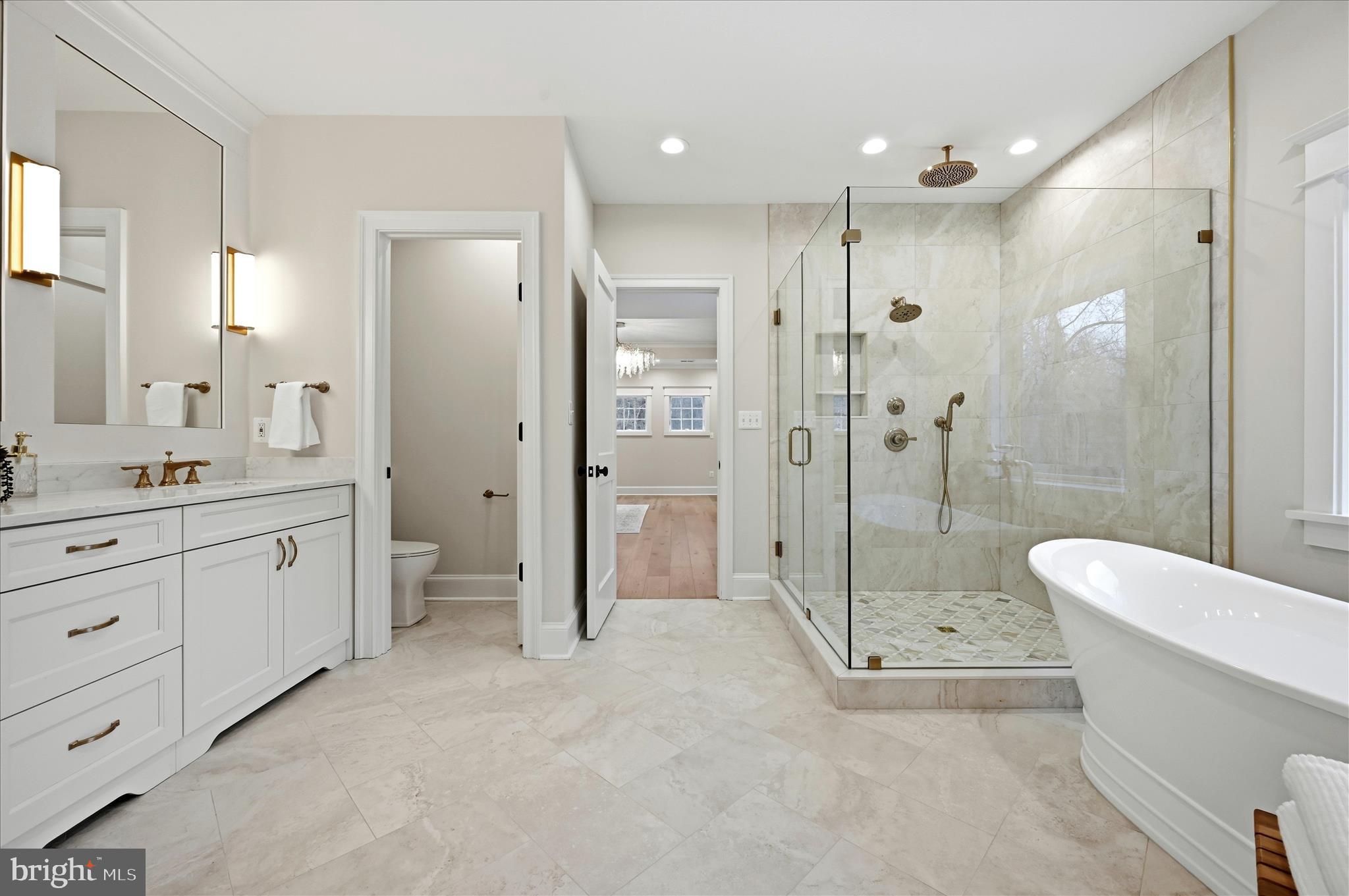 RED HILL - Residential