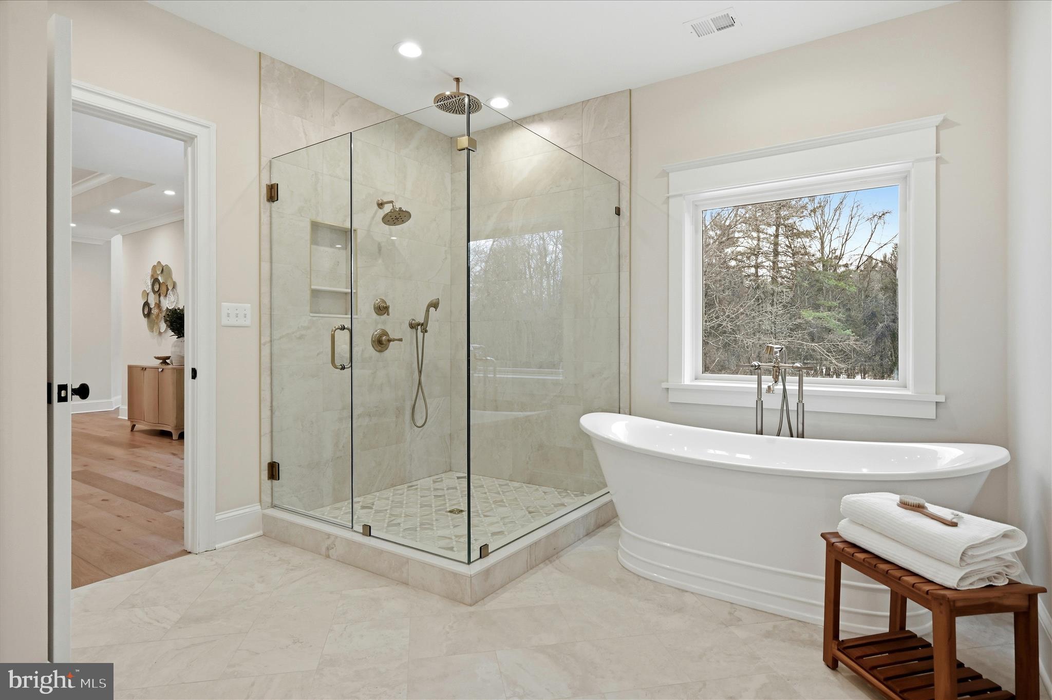 RED HILL - Residential