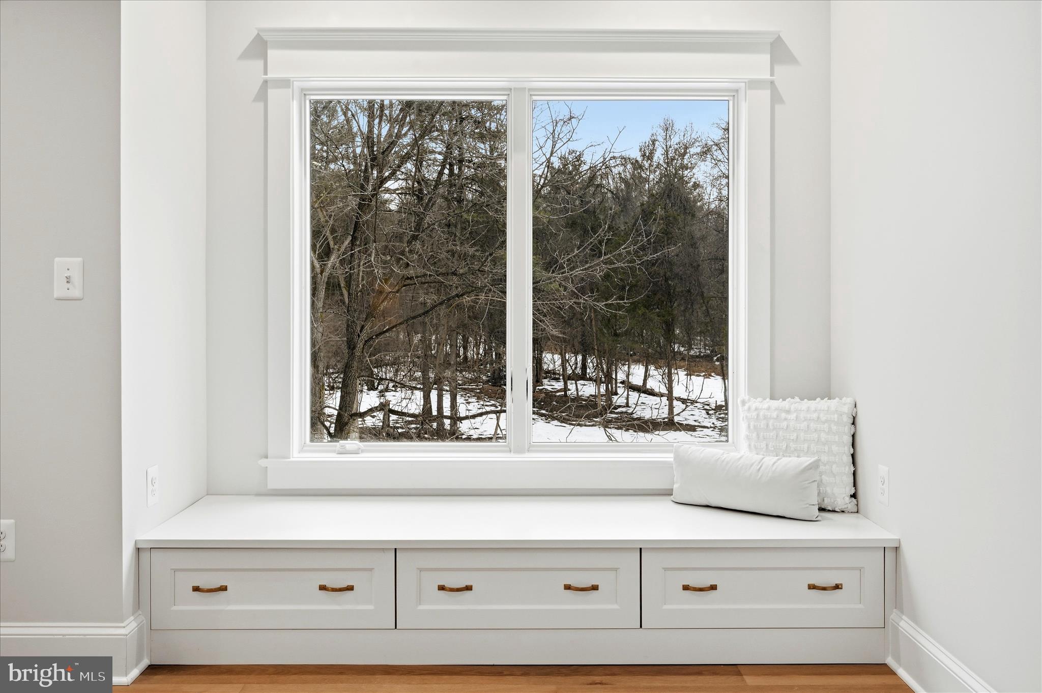 RED HILL - Residential