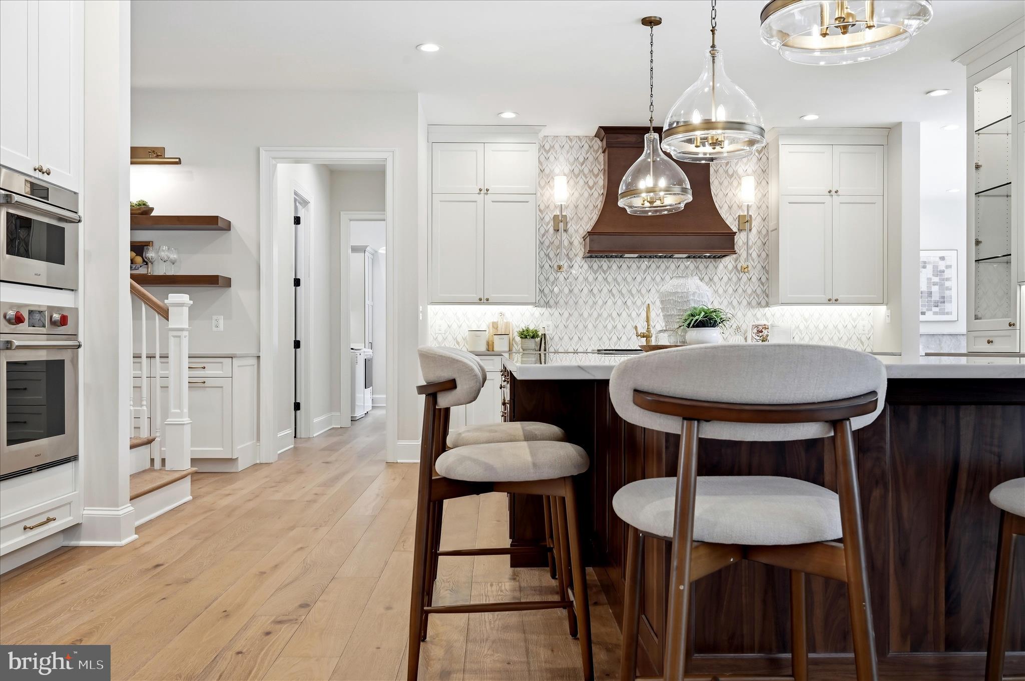 RED HILL - Residential