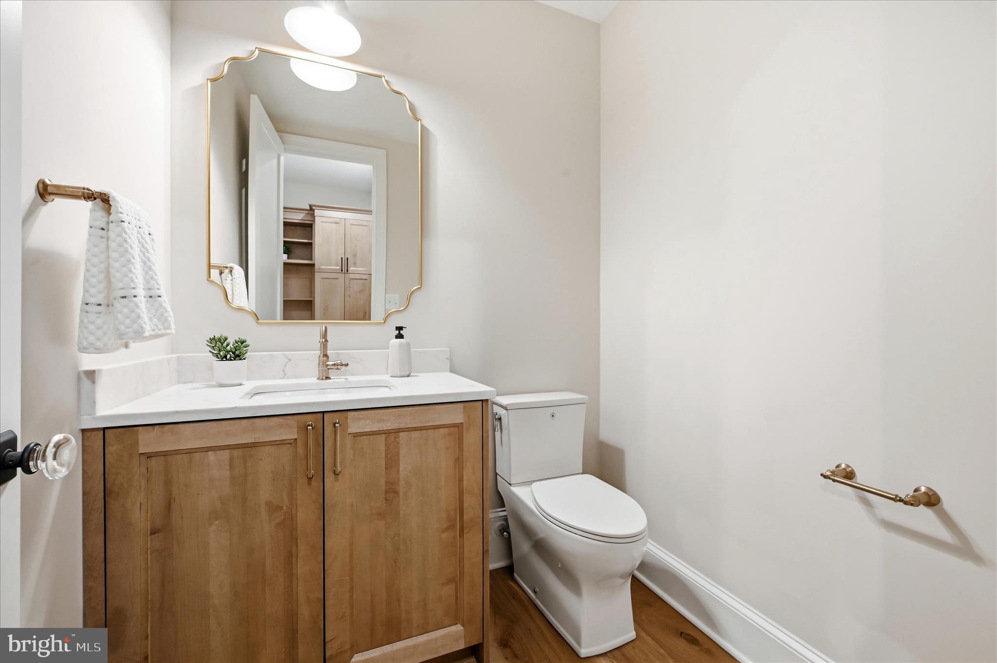 RED HILL - Residential